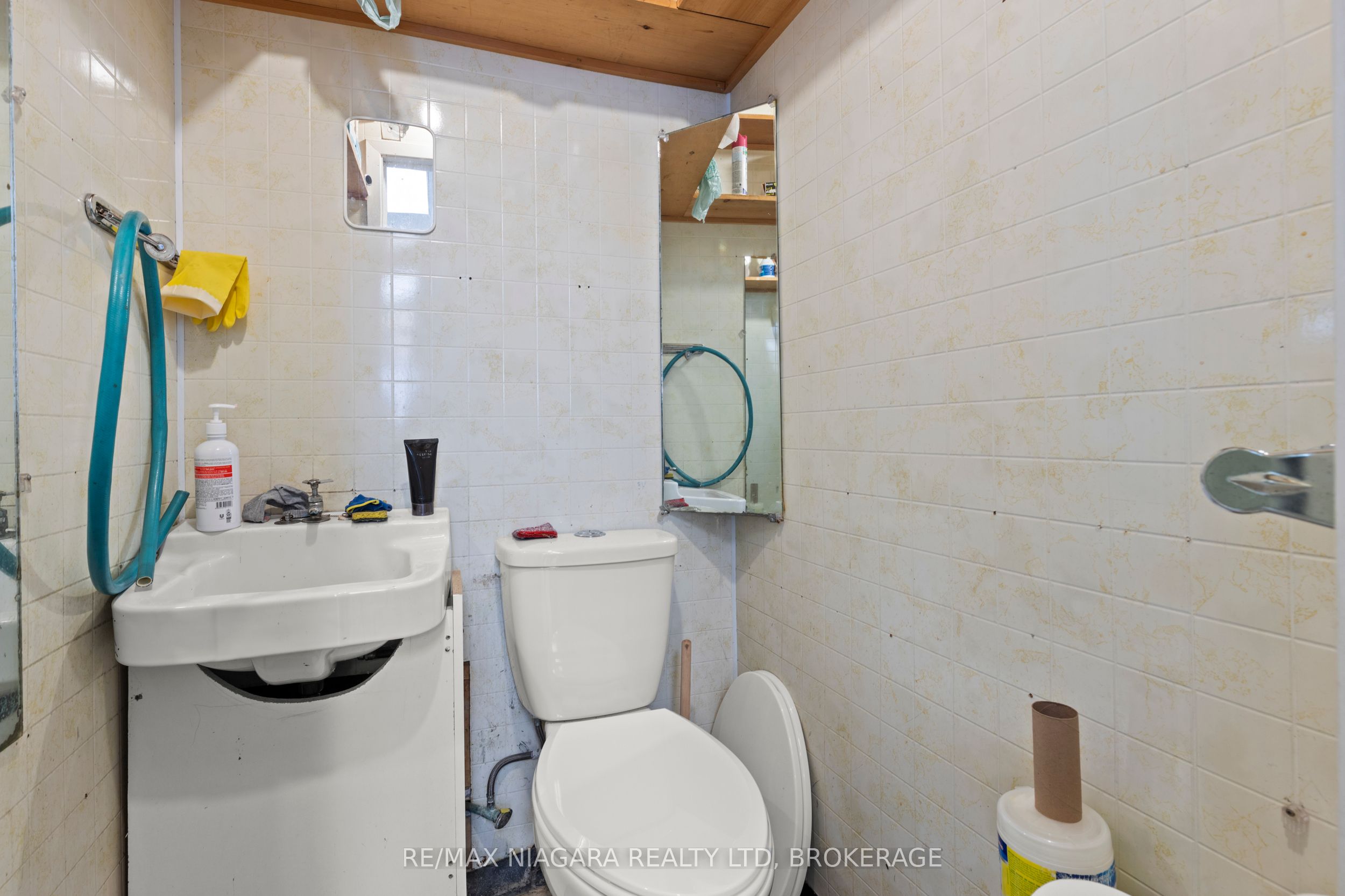 1530 Niagara Stone Road Property Photo 14