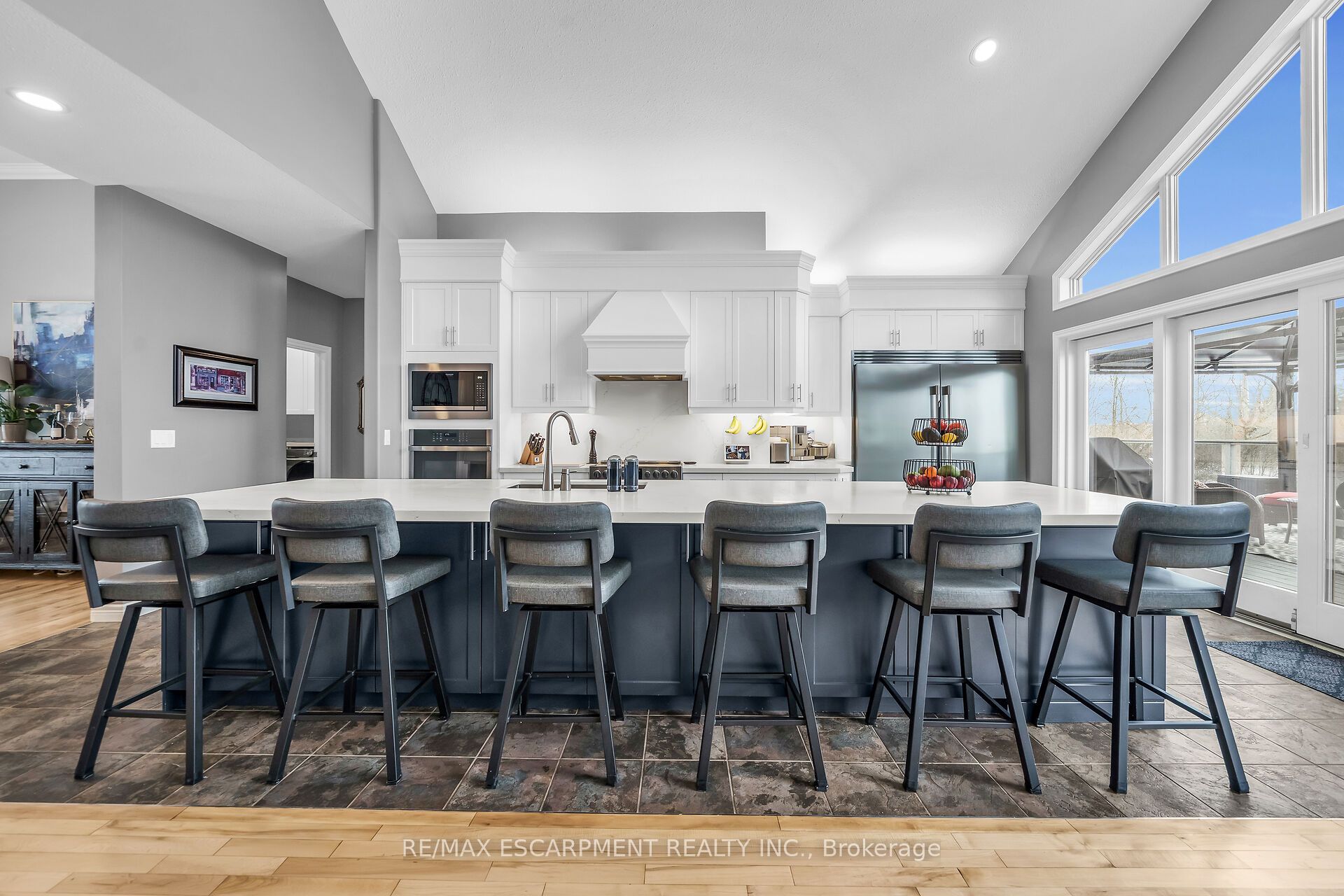 92 Celtic Drive Property Photo 12