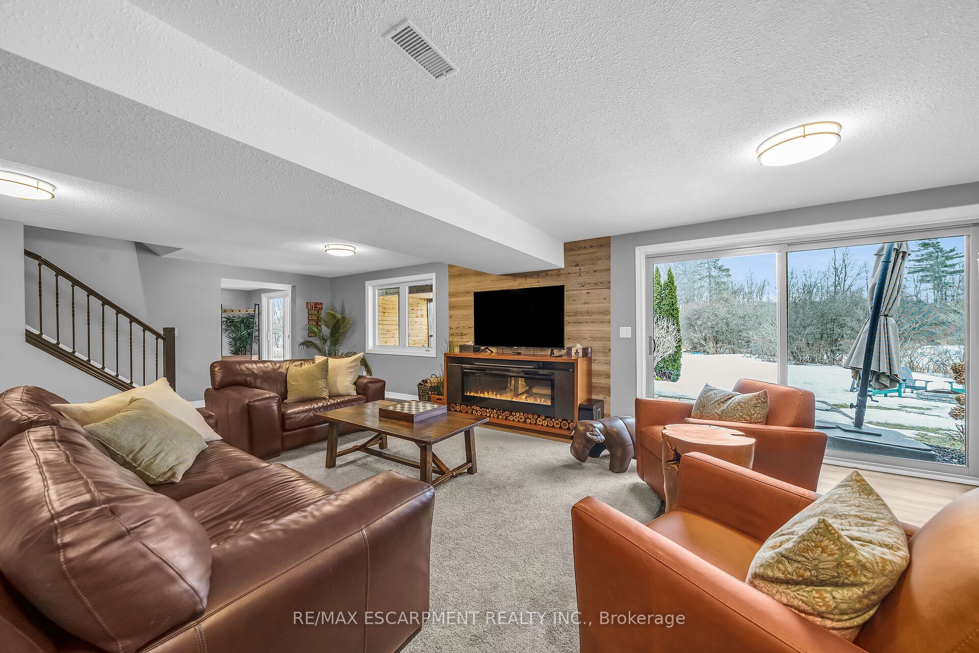 92 Celtic Drive Property Photo 24