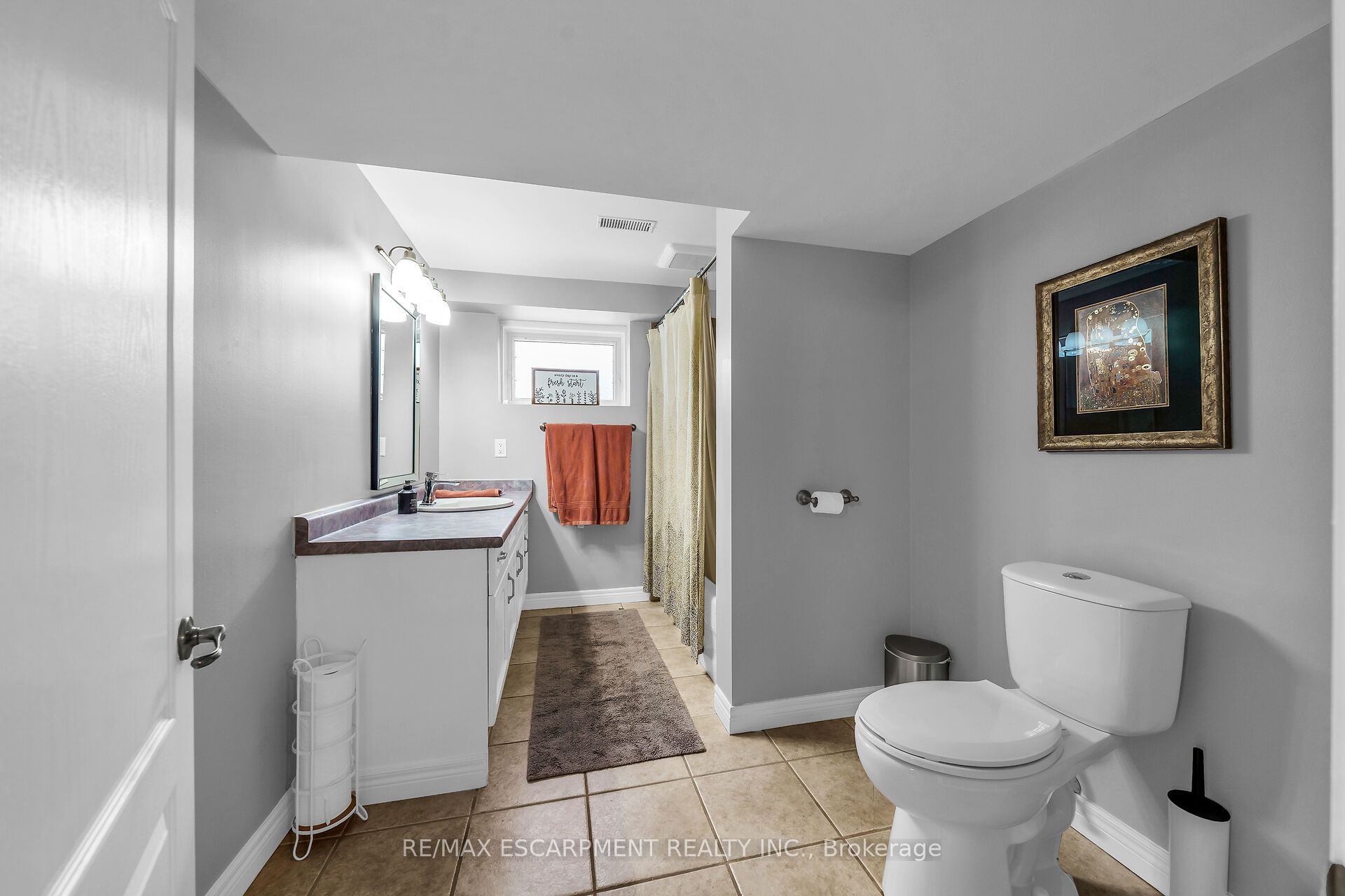 92 Celtic Drive Property Photo 28