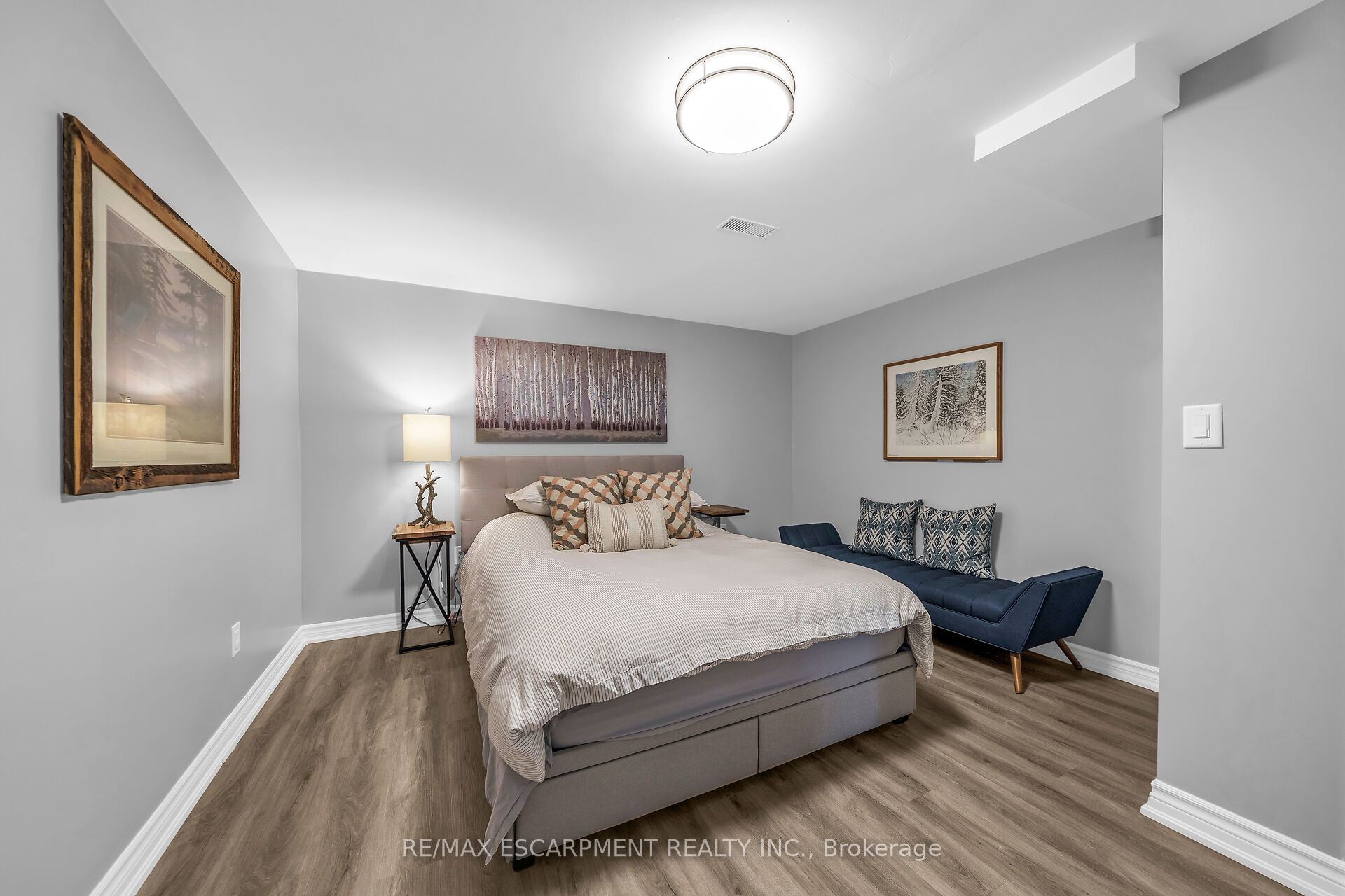 92 Celtic Drive Property Photo 29