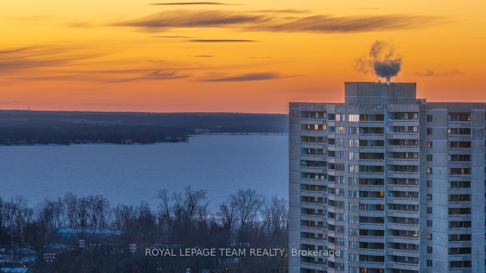 #2004 - 415 Greenview Avenue Property Photo 3