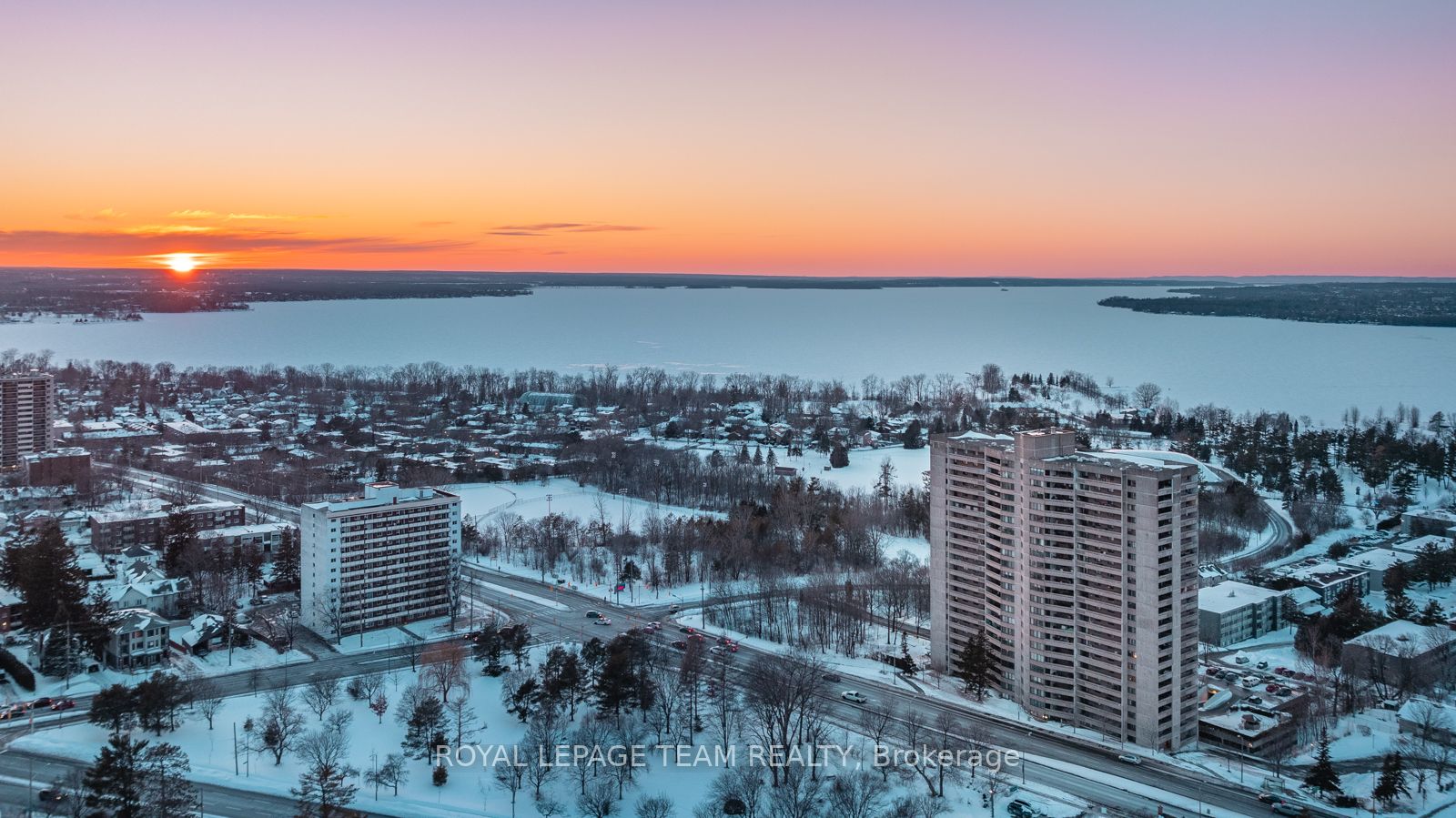 #2004 - 415 Greenview Avenue Property Photo 23