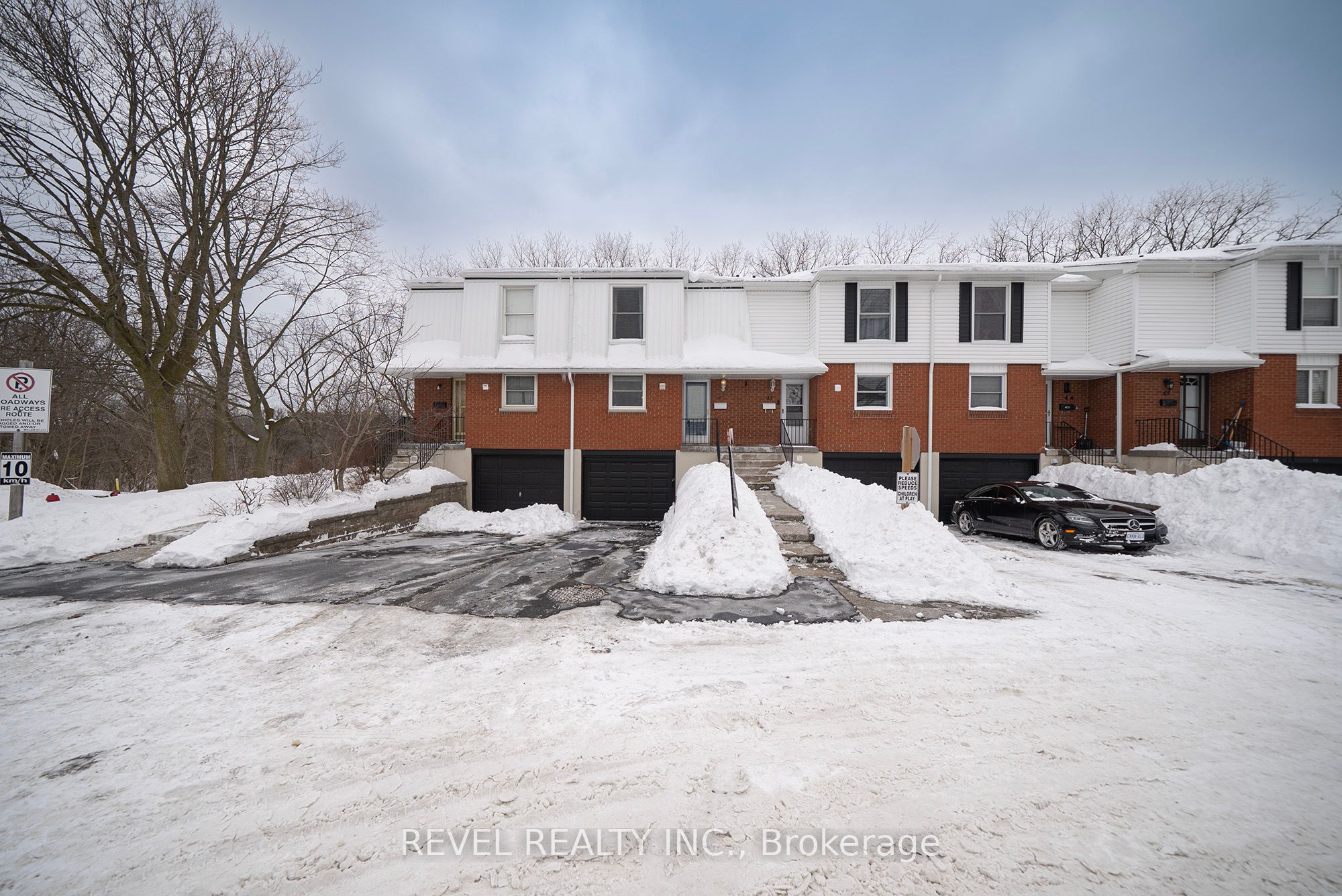 #42 - 10 Angus Road Property Photo 1