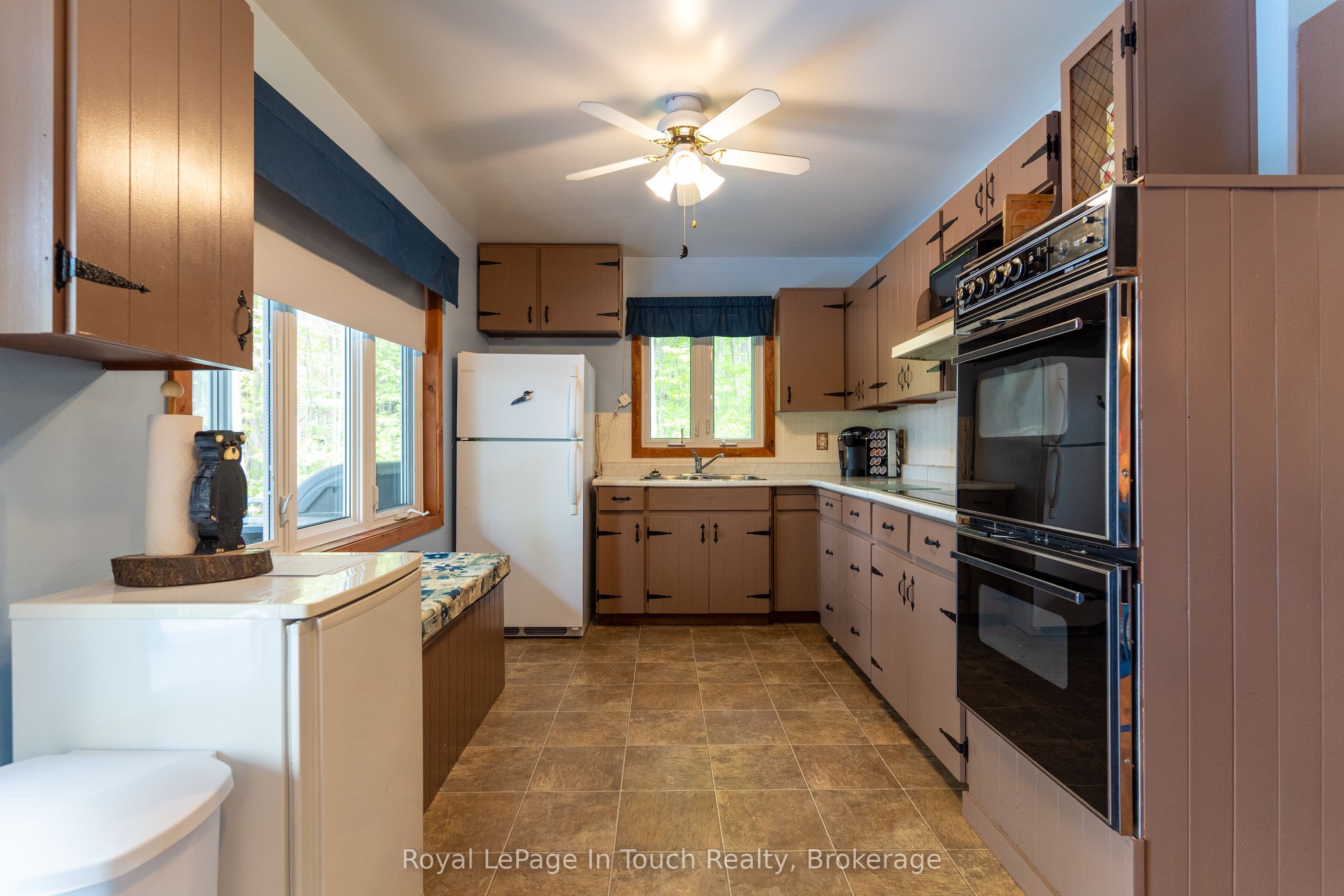 10080 Georgian Bay Shore N/a Property Photo 9