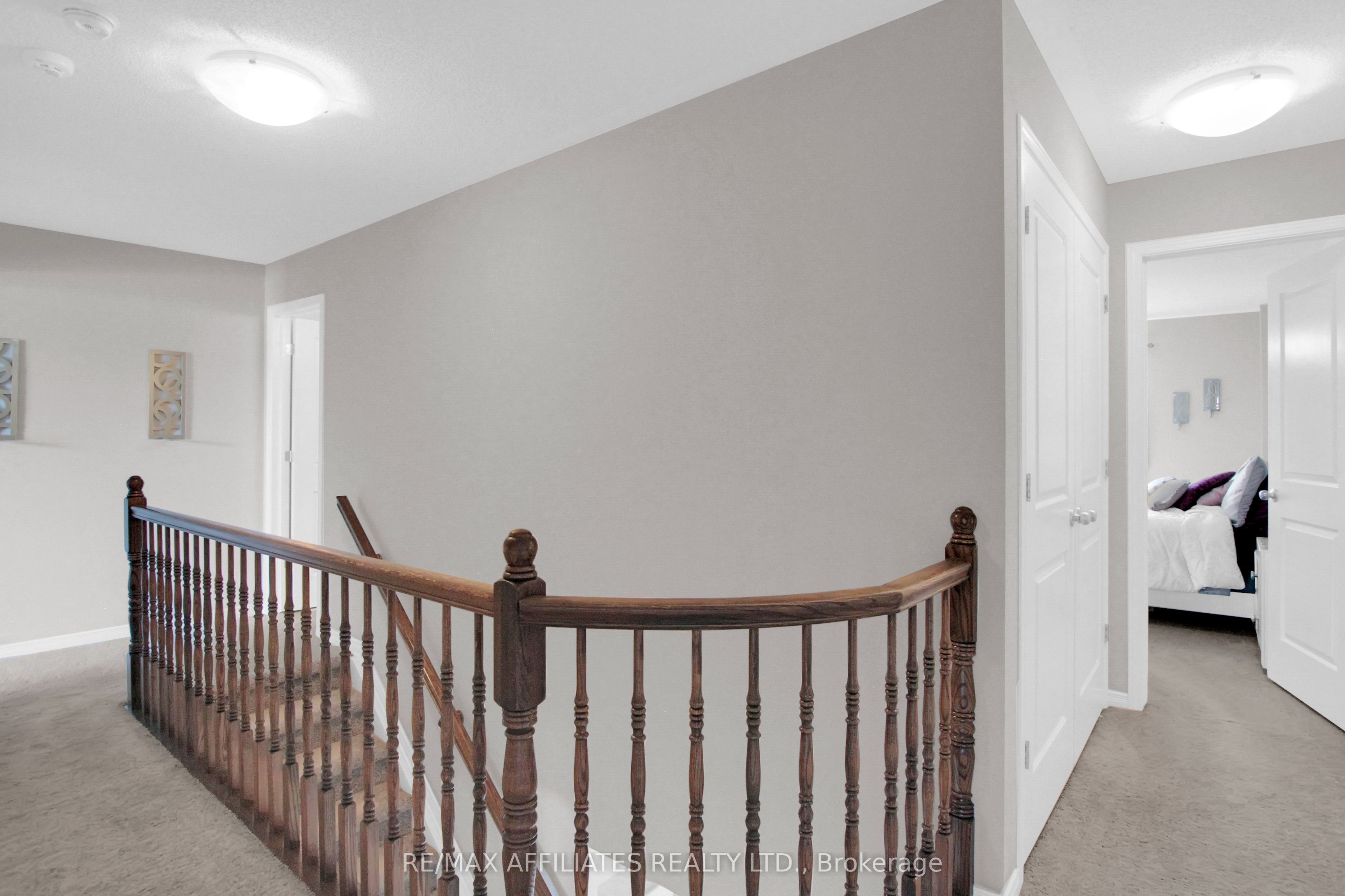 246 Longfields Drive Property Photo 16