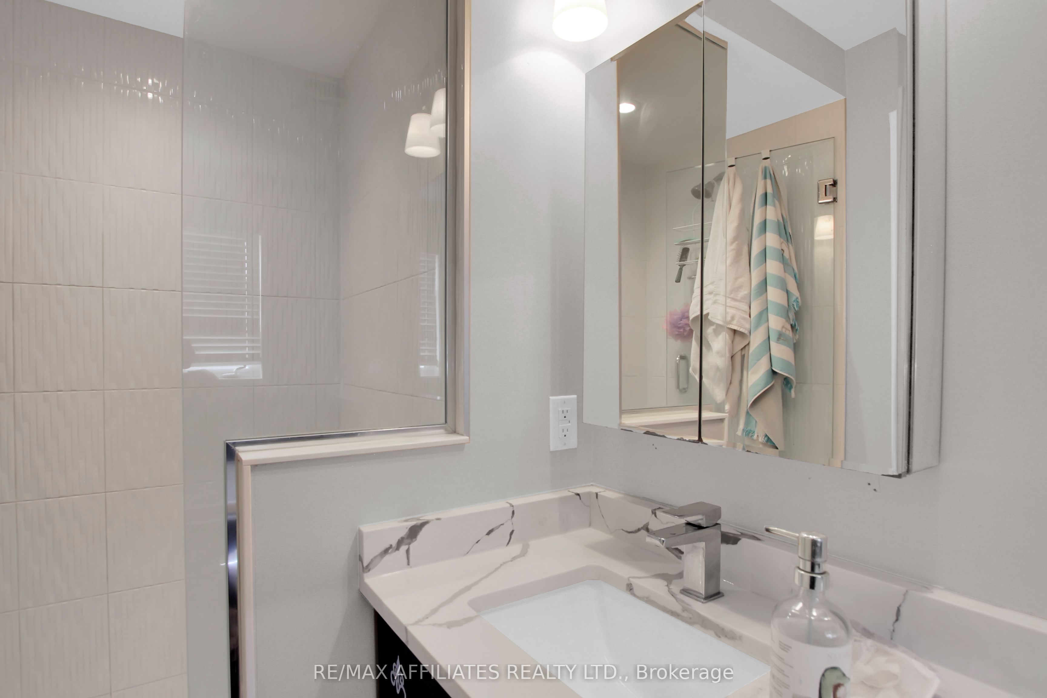 246 Longfields Drive Property Photo 23