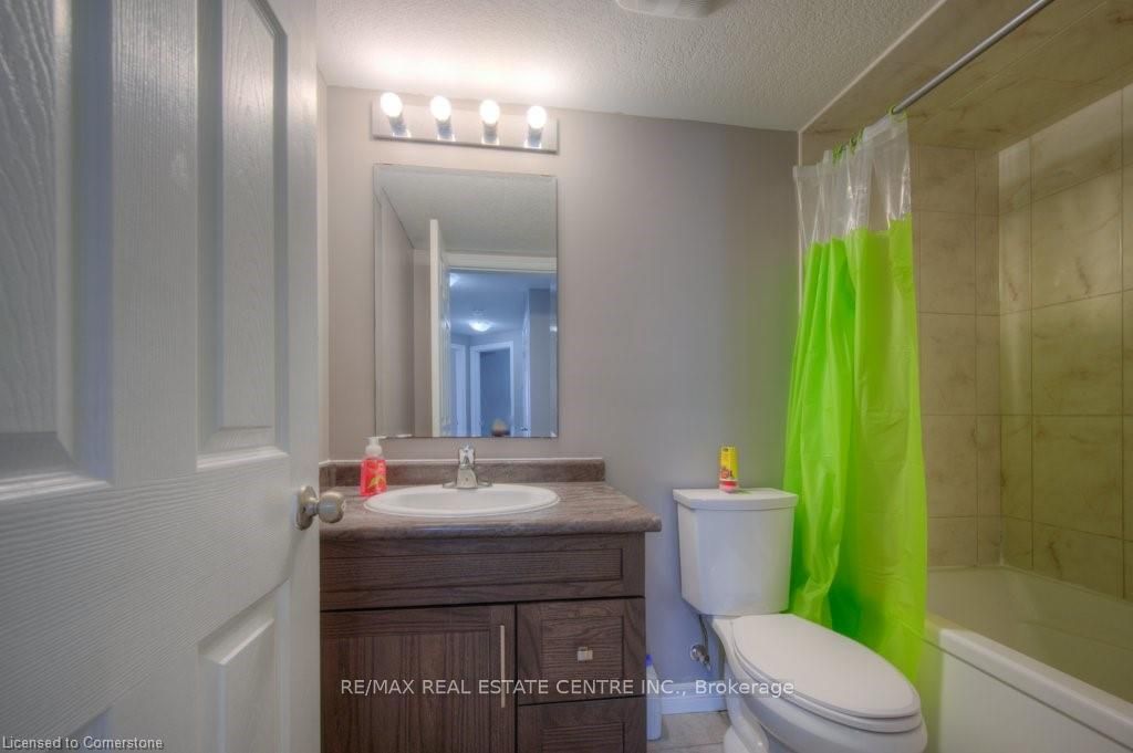 72 Wheat Lane Property Photo 5