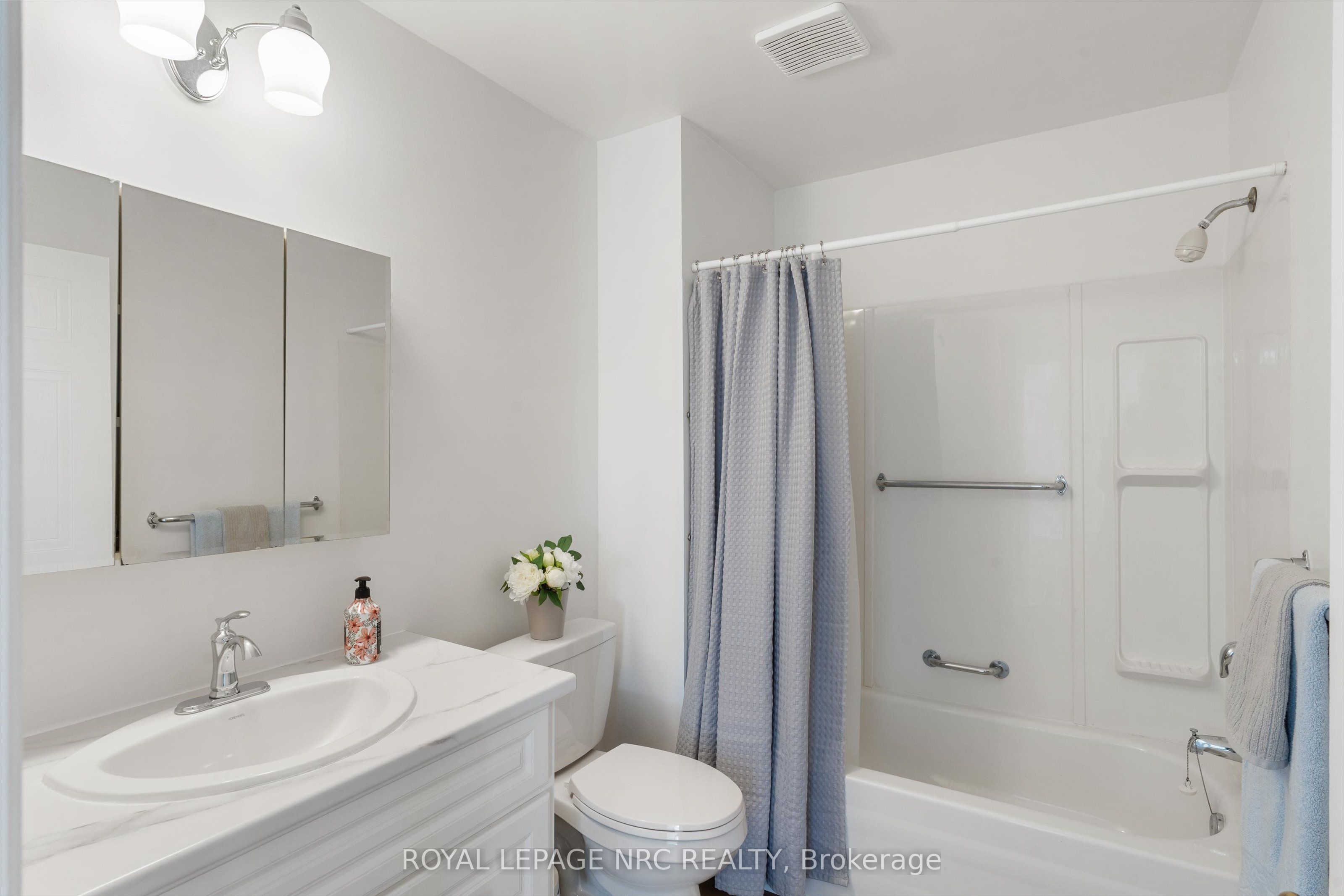 122 Bunting Road 92 Property Photo 6