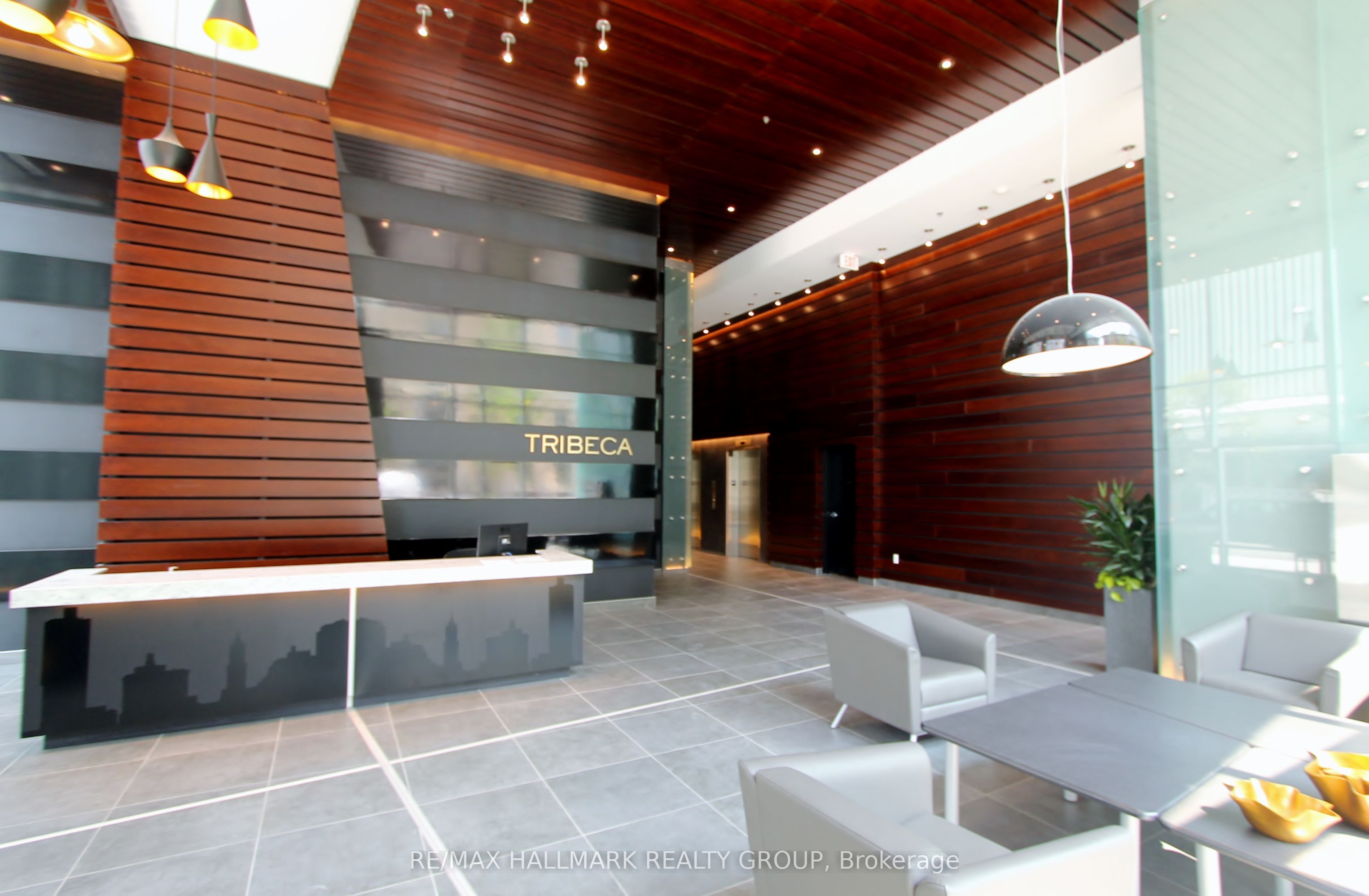 #705 - 179 Metcalfe Street Property Photo 2