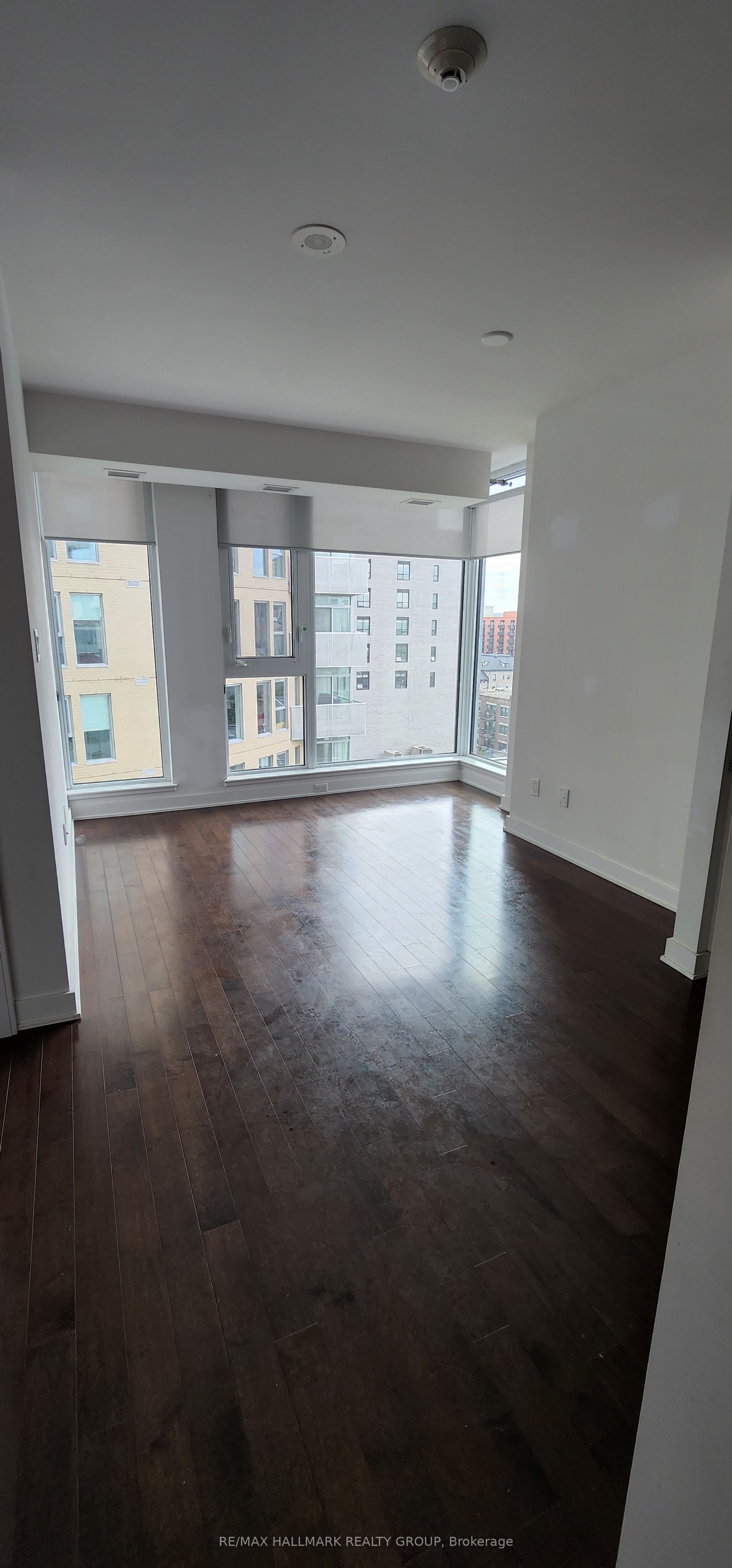 #705 - 179 Metcalfe Street Property Photo 3