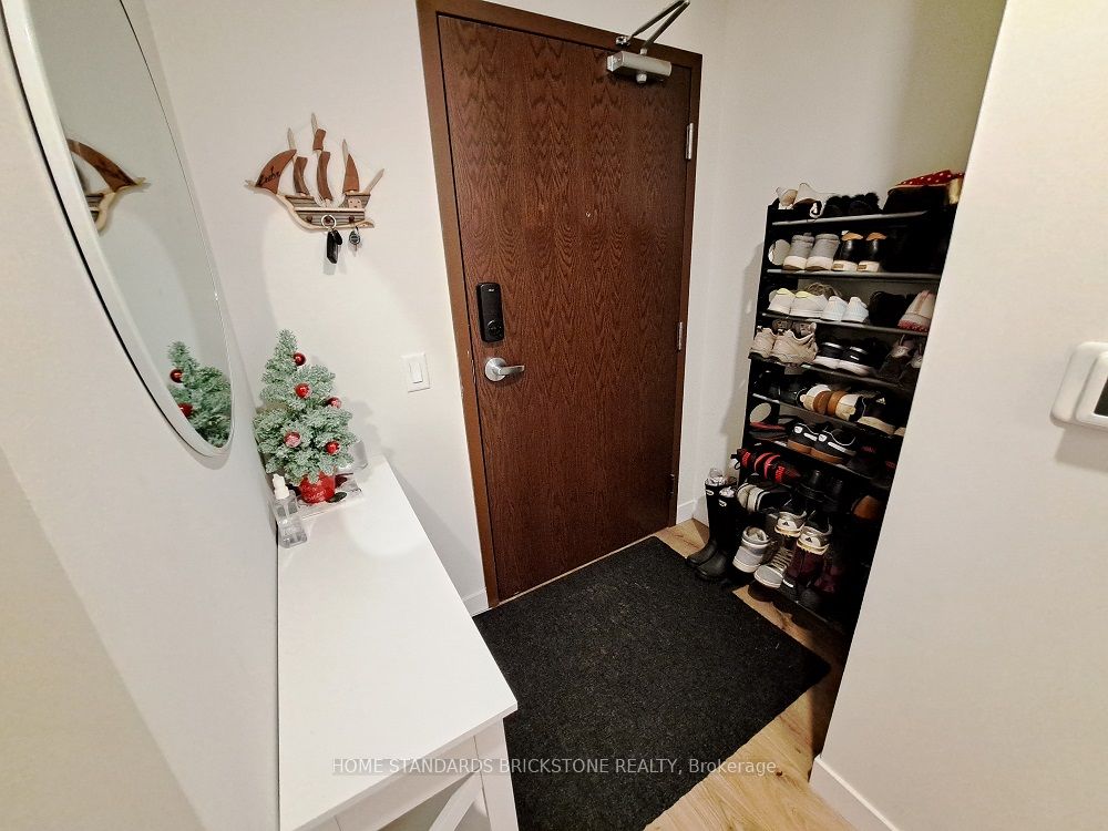 #405 - 60 Frederick Street Property Photo 3