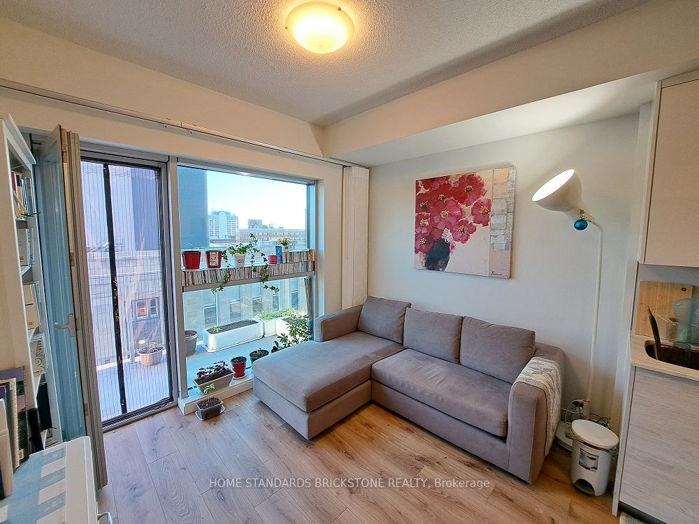 #405 - 60 Frederick Street Property Photo 6