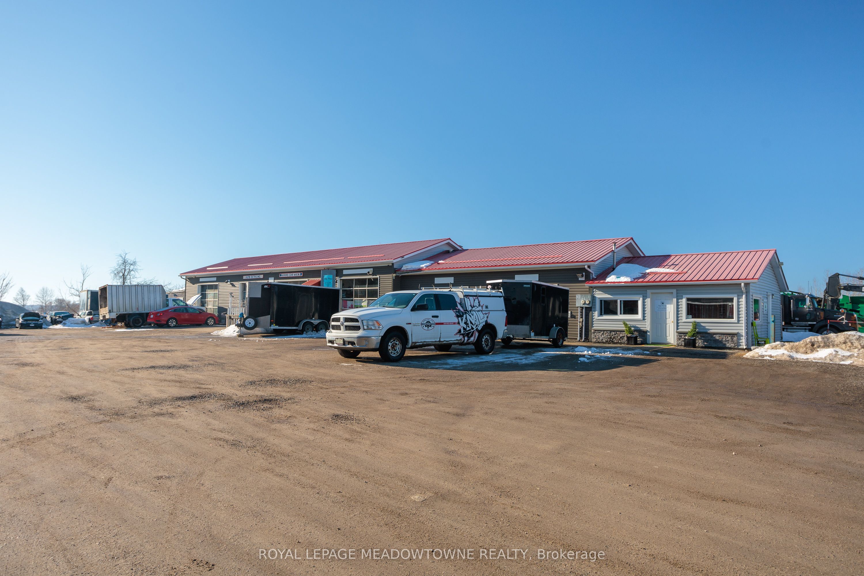 7455 Speers Road Property Photo 10