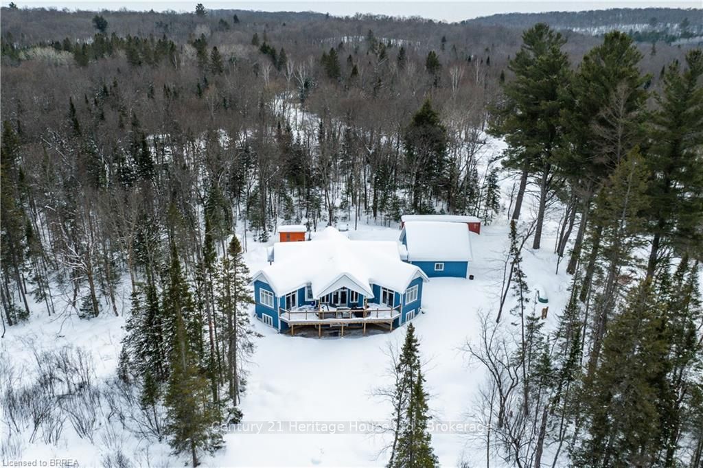 115 Old Rainy Lake Rd Property Photo