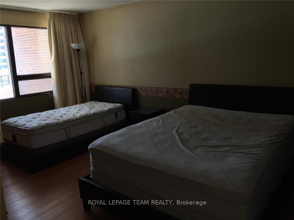 151 Bay Street 602 Property Photo 12
