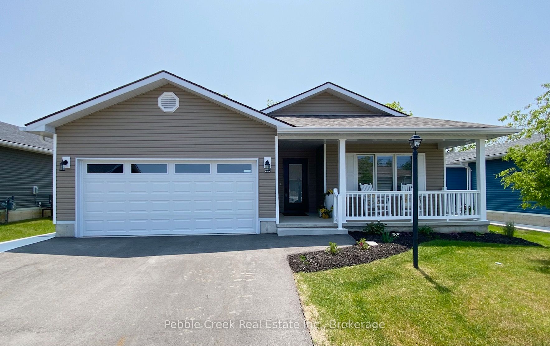 215 Lake Breeze Drive Property Photo 1