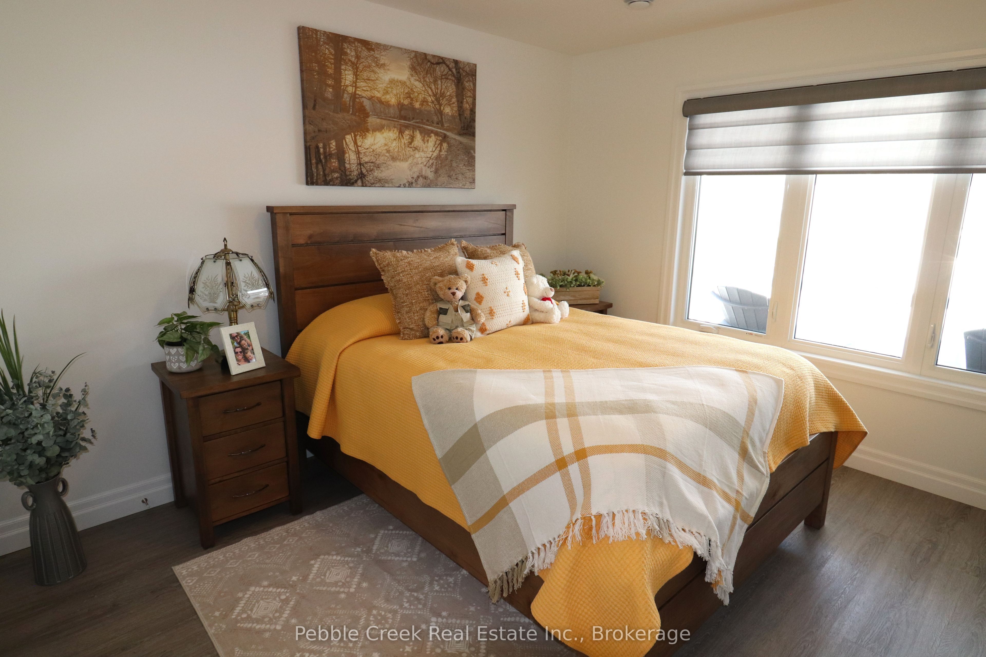 215 Lake Breeze Drive Property Photo 24