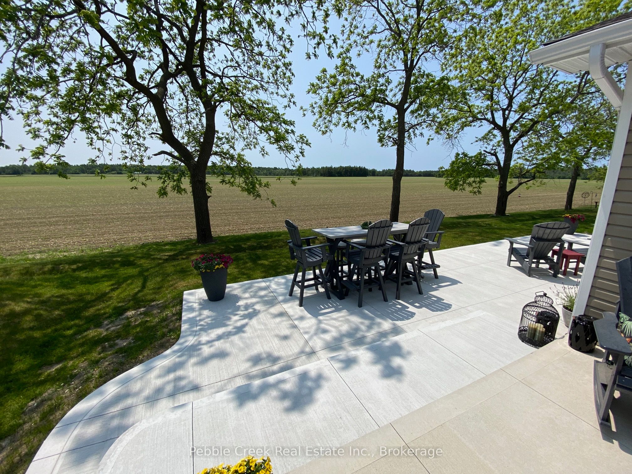 215 Lake Breeze Drive Property Photo 36