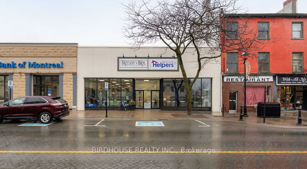 52 King Street Property Photo 4