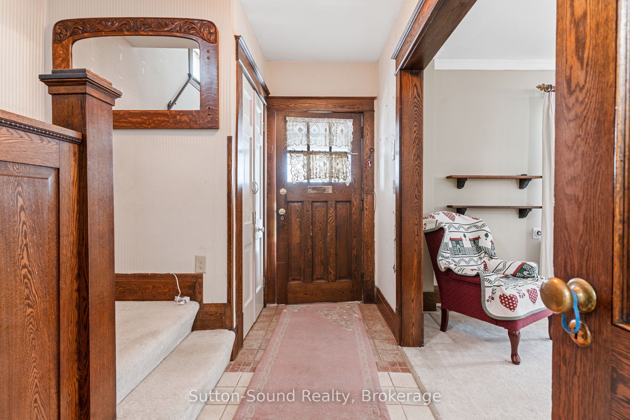 980 3rd Avenue W Property Photo 5