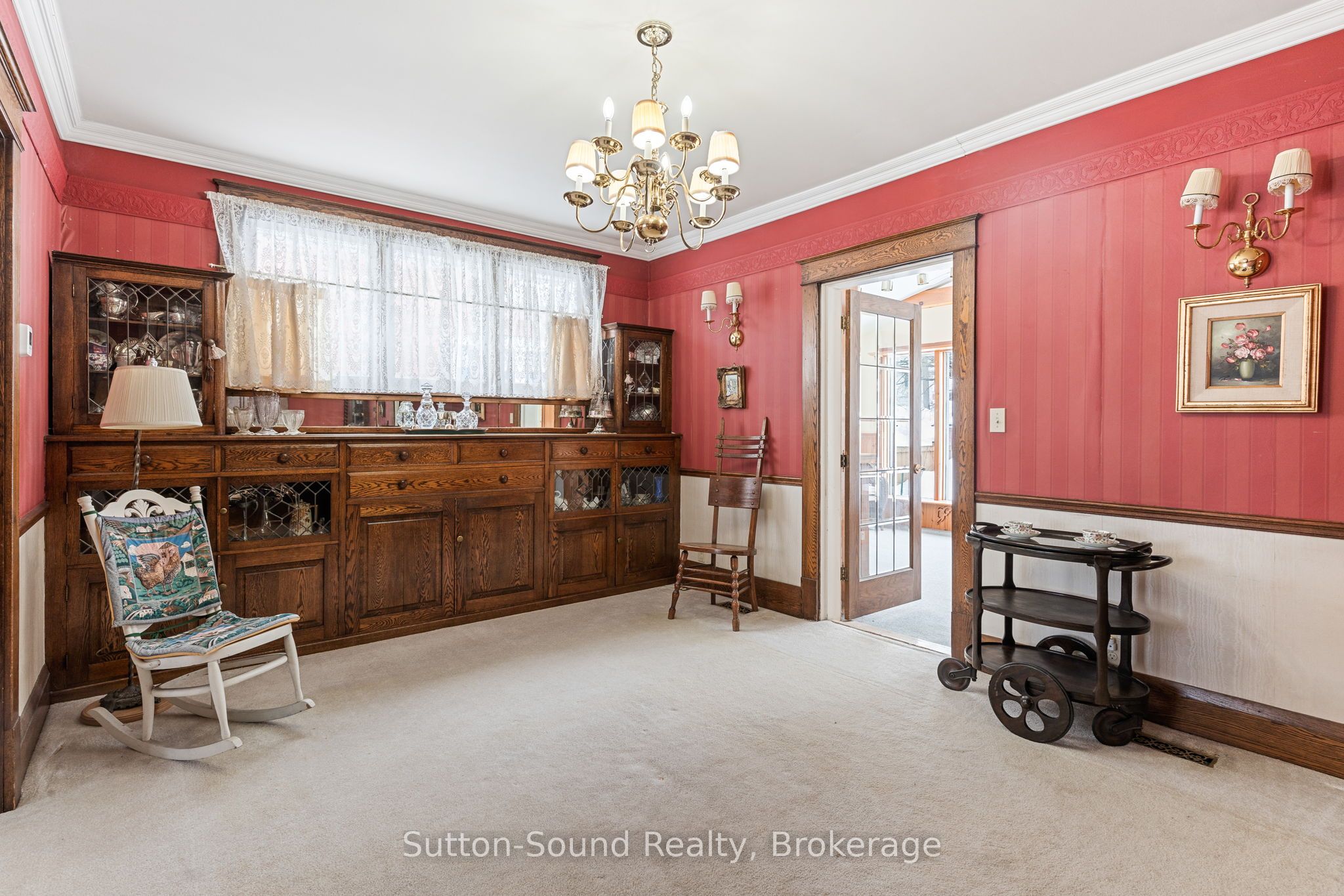 980 3rd Avenue W Property Photo 10