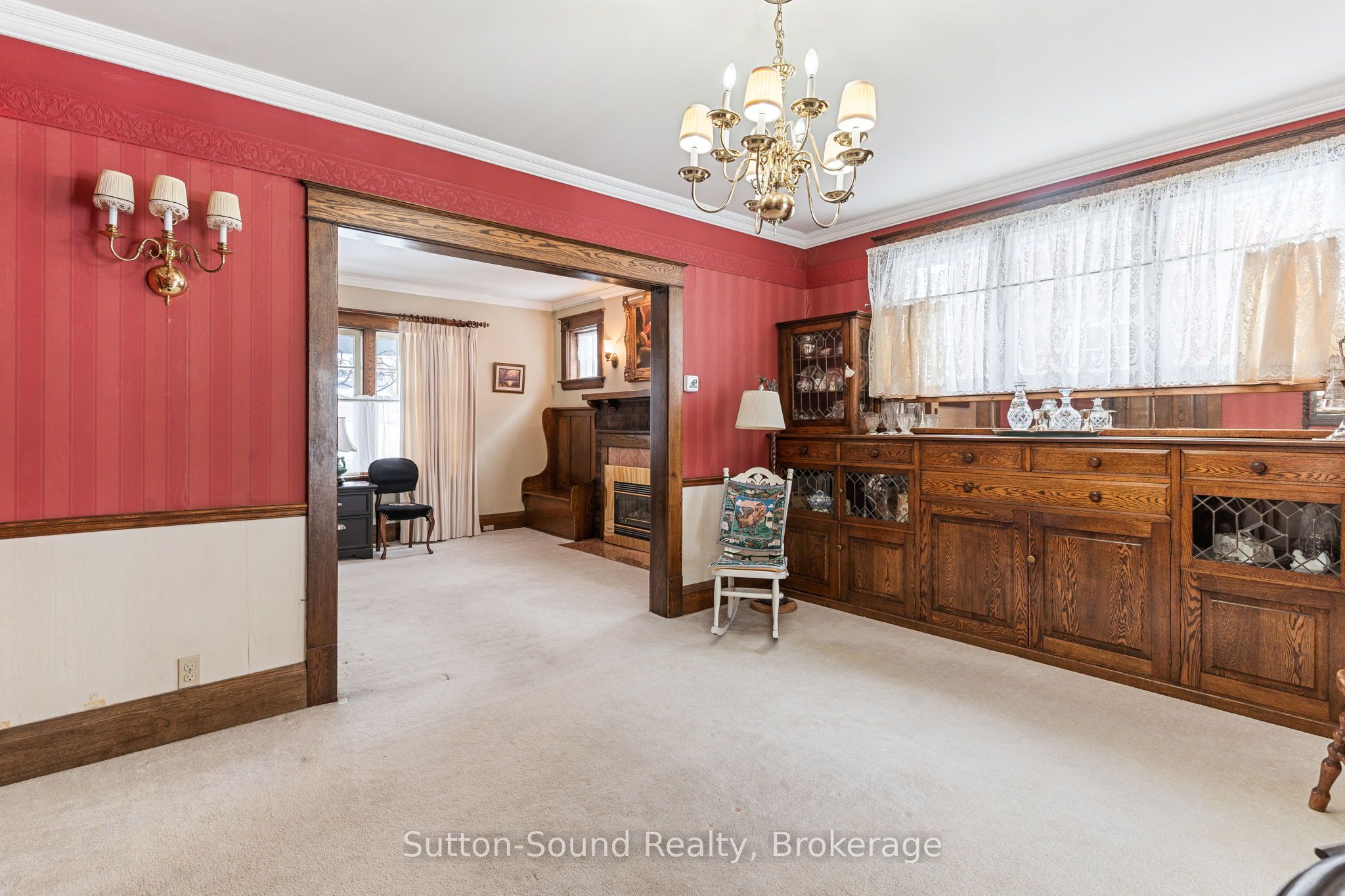 980 3rd Avenue W Property Photo 12
