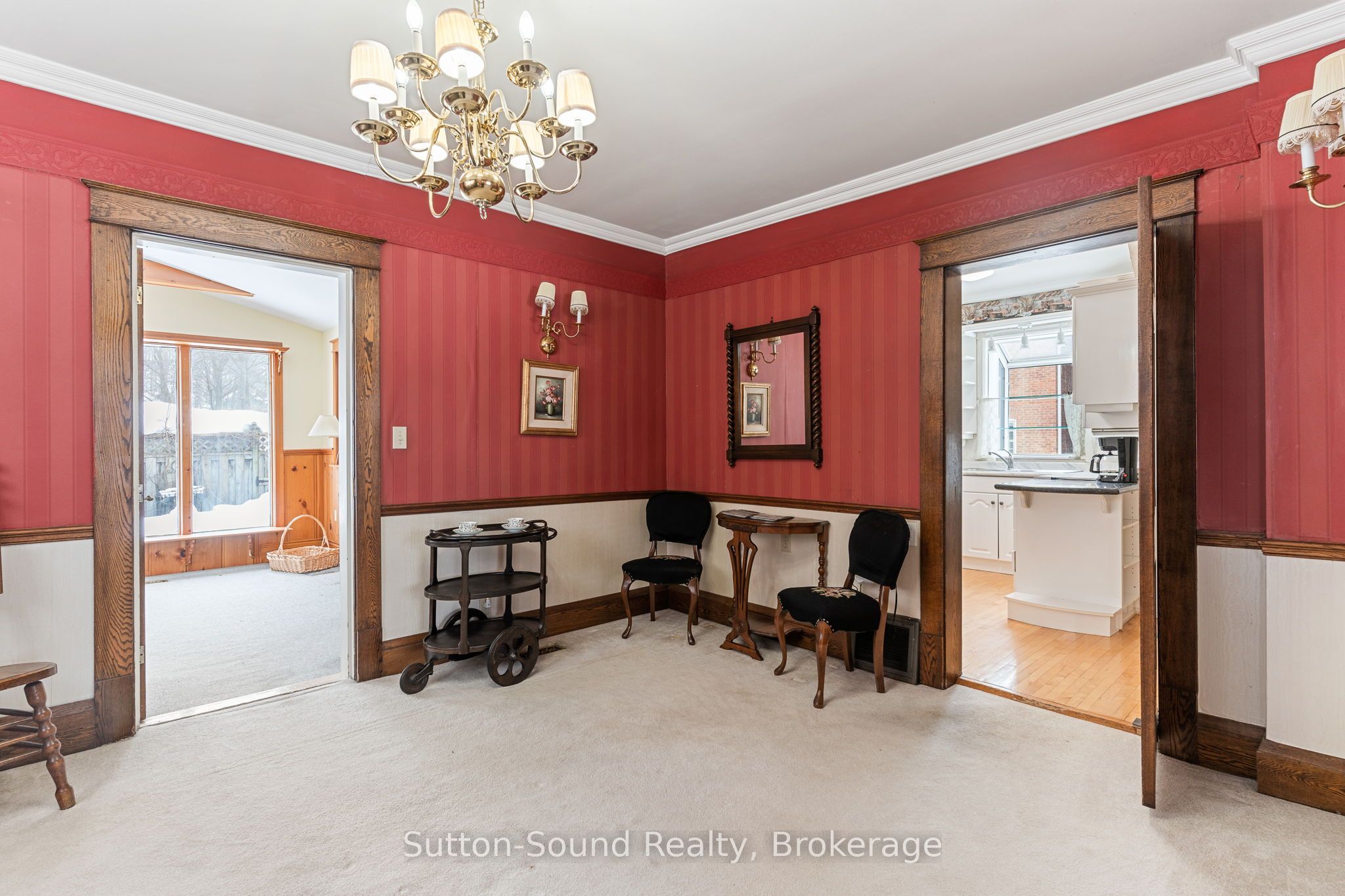 980 3rd Avenue W Property Photo 13