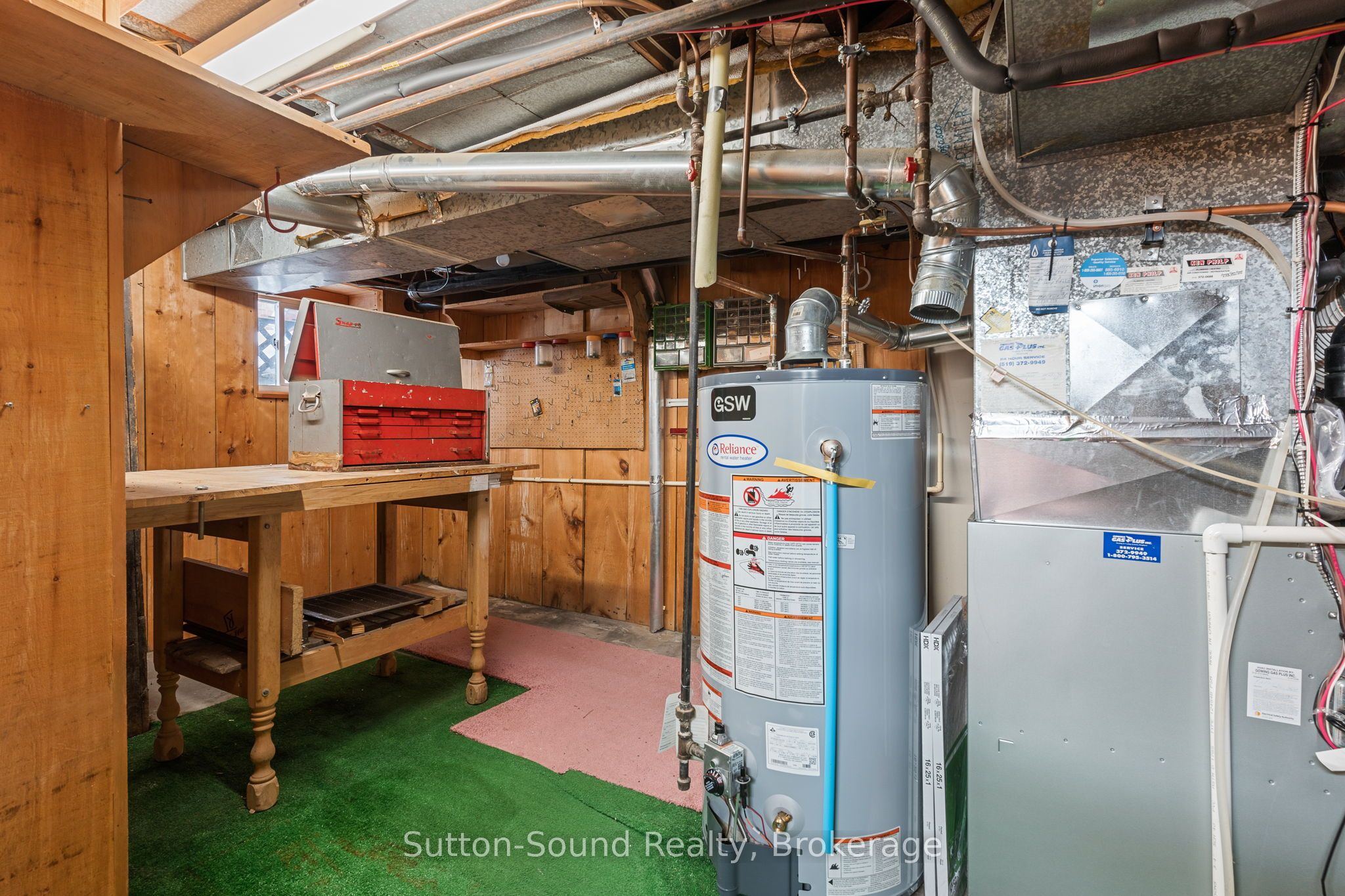 980 3rd Avenue W Property Photo 33