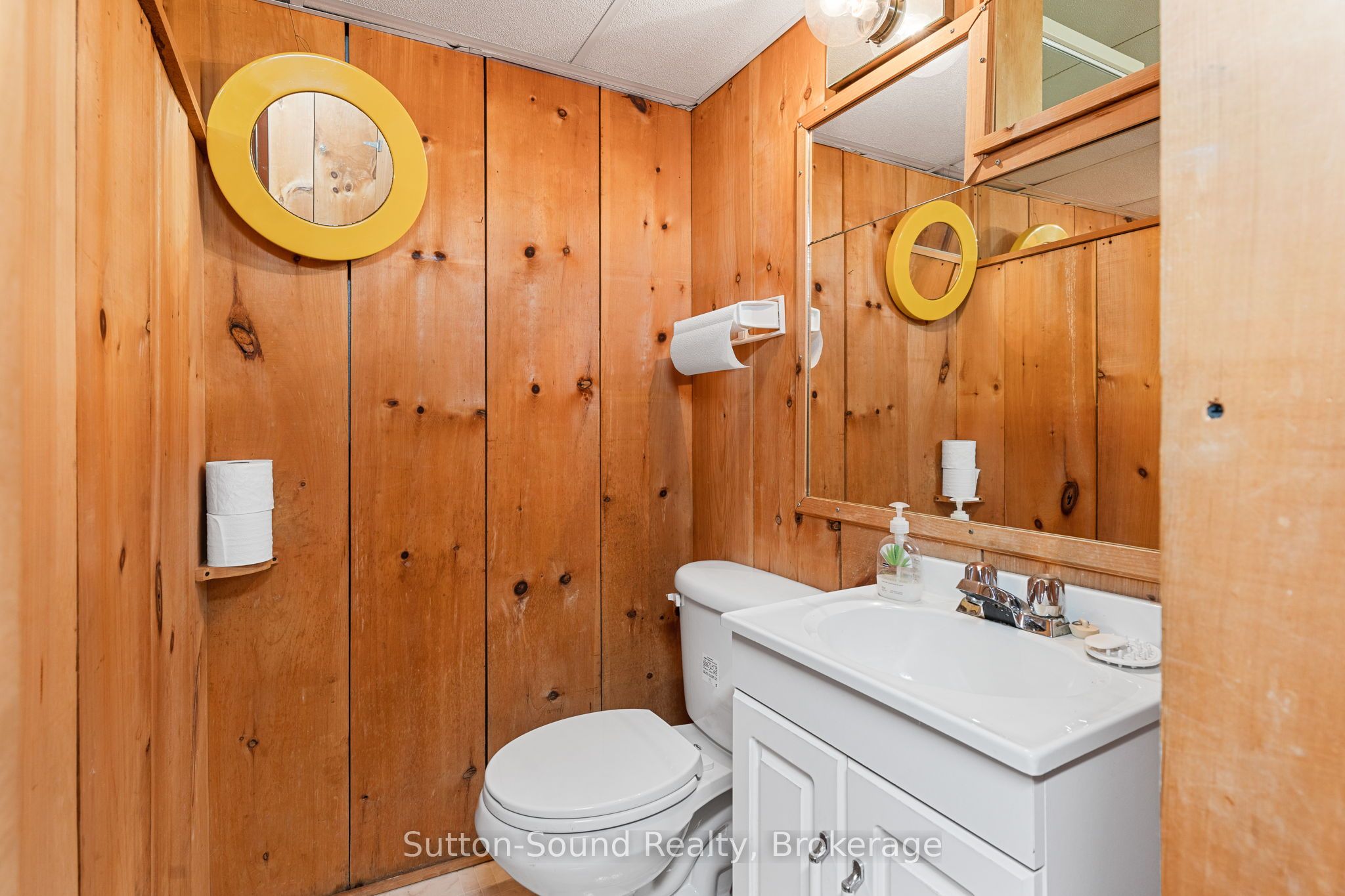 980 3rd Avenue W Property Photo 34