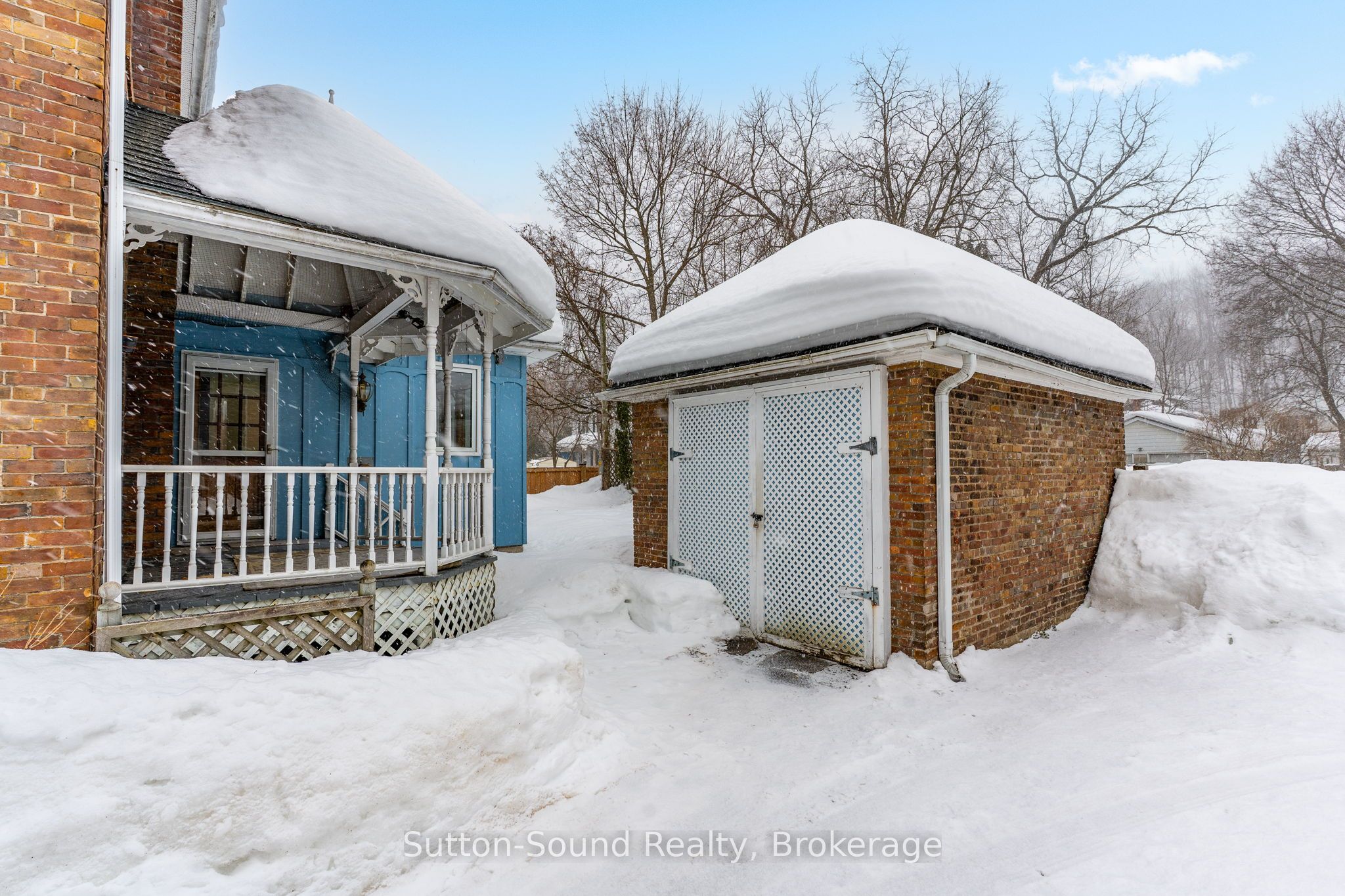 980 3rd Avenue W Property Photo 36