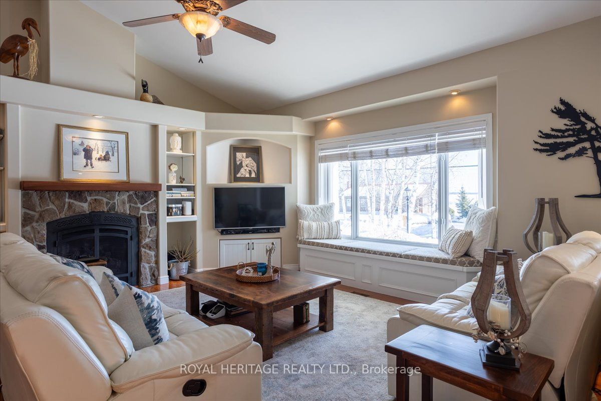 162 Riverside Drive Property Photo 7