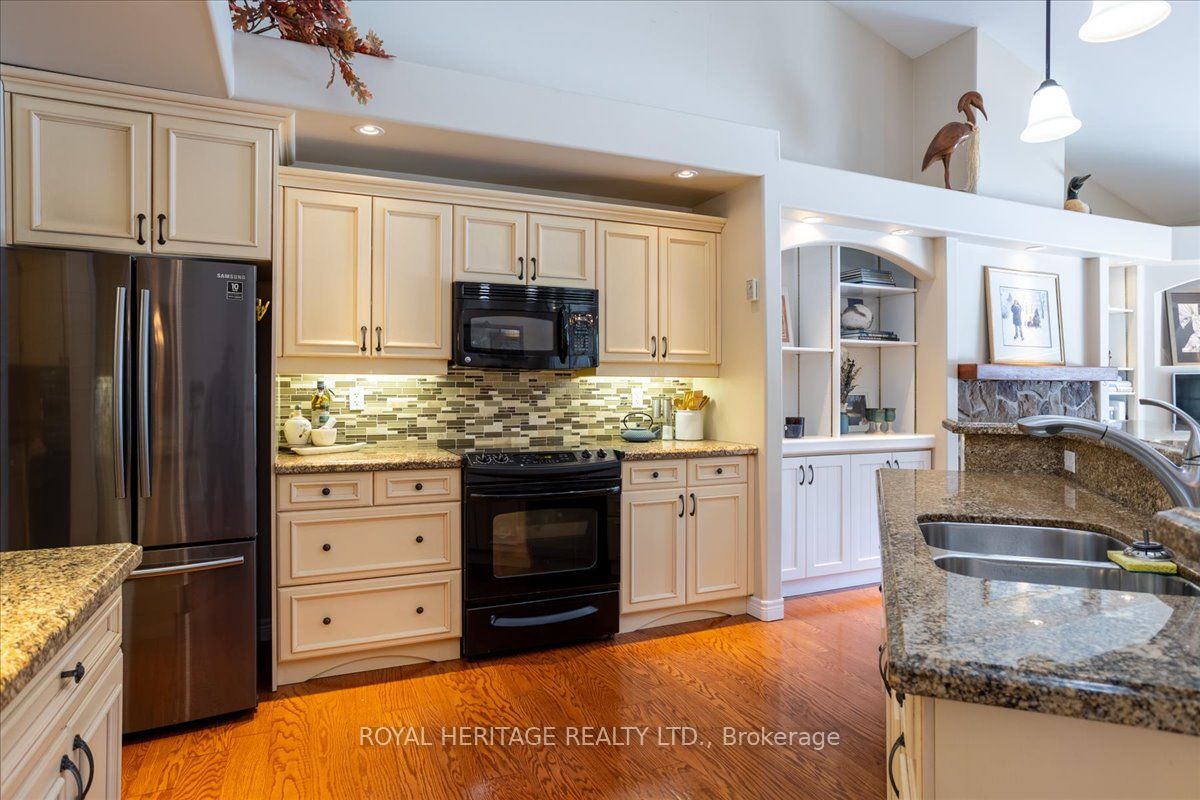 162 Riverside Drive Property Photo 12