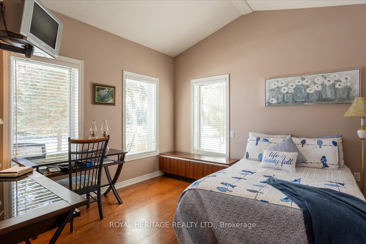 162 Riverside Drive Property Photo 20