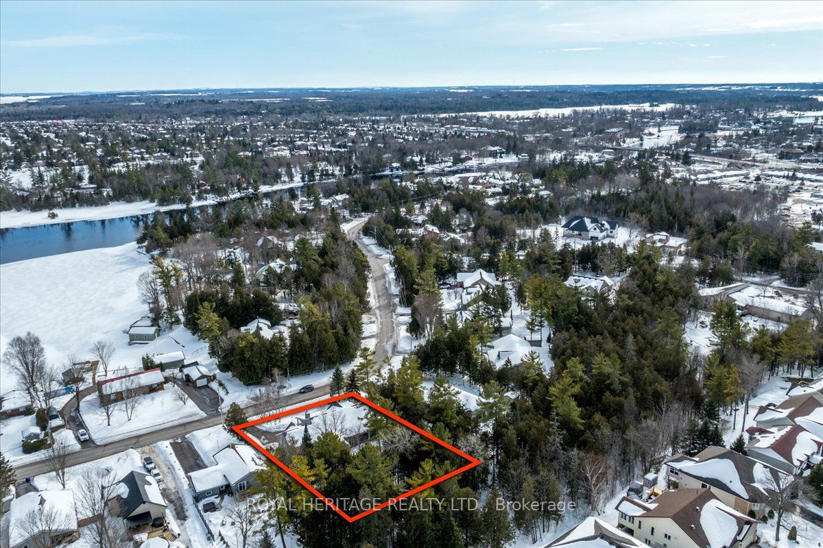 162 Riverside Drive Property Photo 36