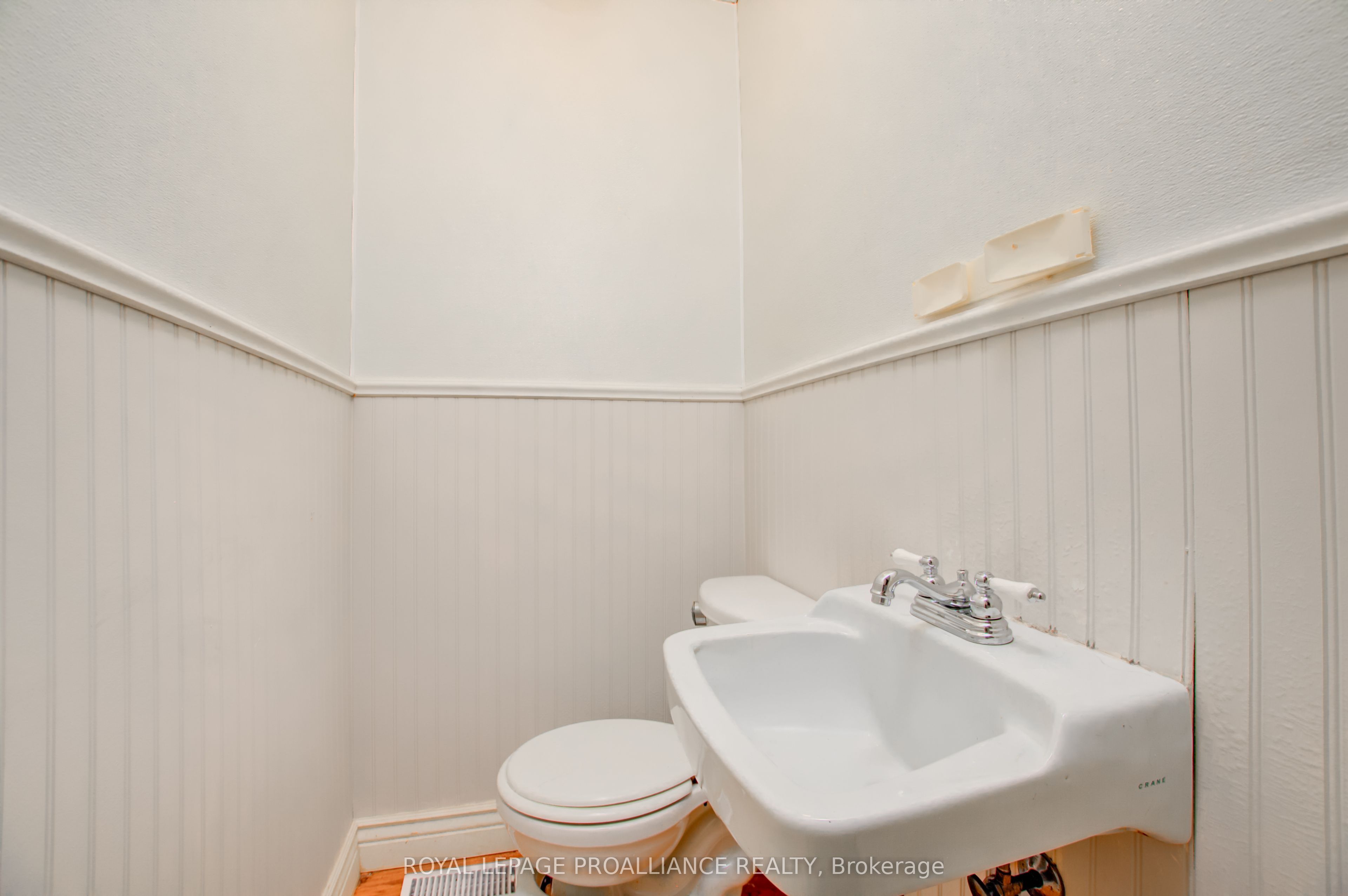 30 Prince Edward St Property Photo 15