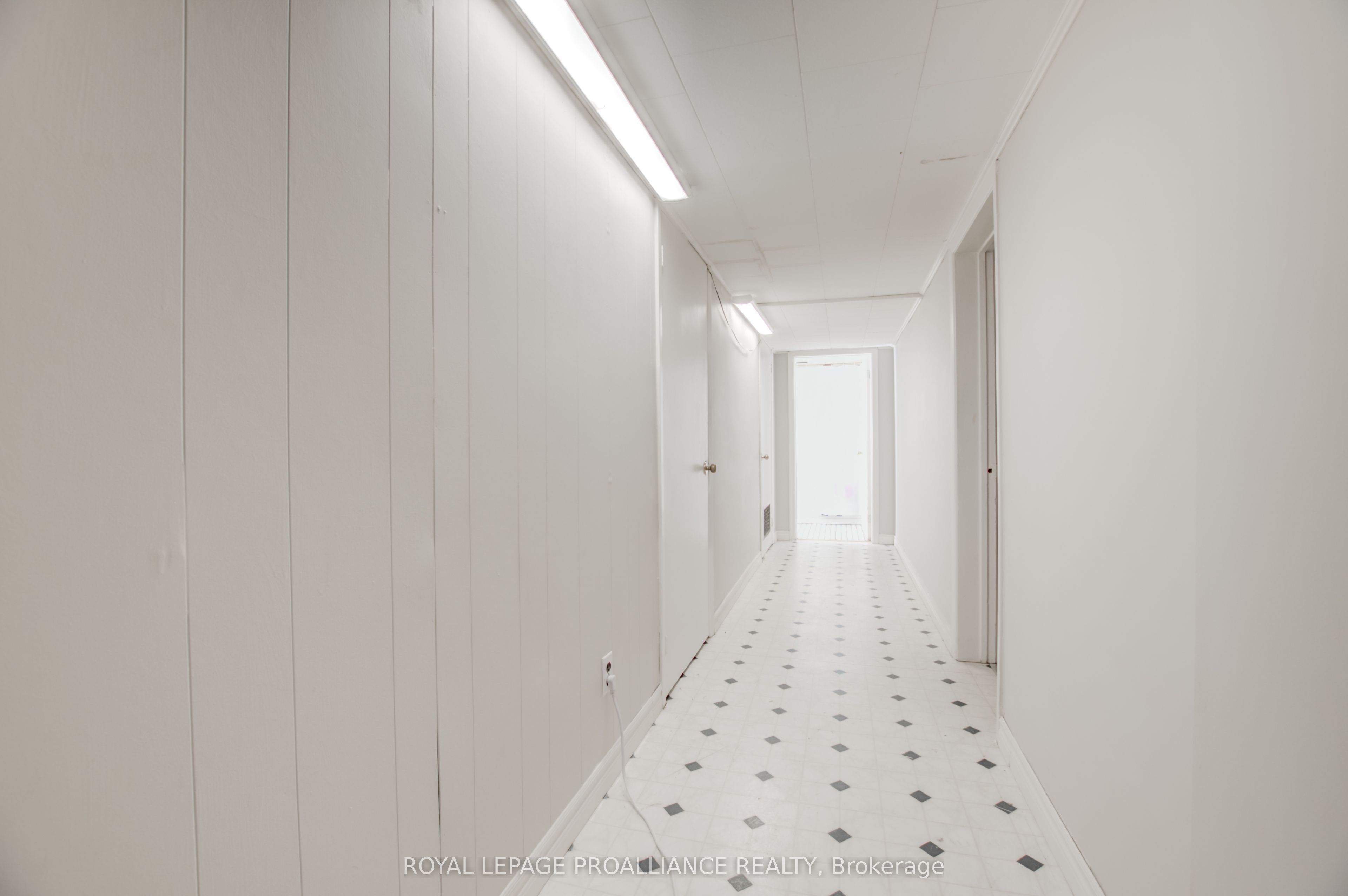 30 Prince Edward St Property Photo 24