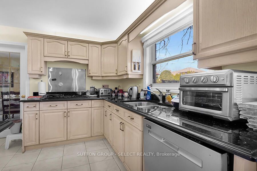 14 Nanette Drive Property Photo 11