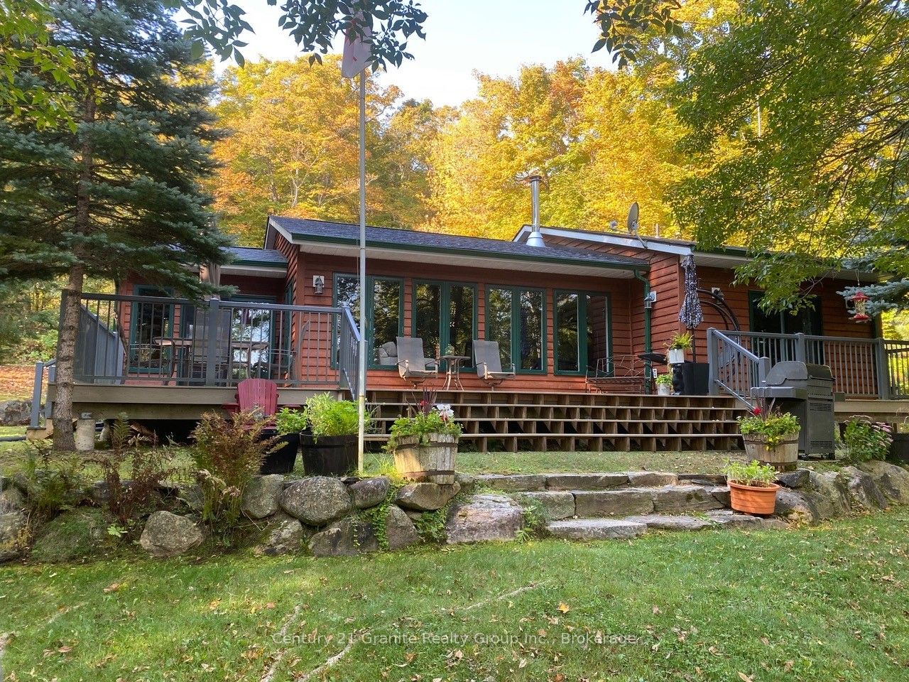 1052 Nutcracker Trail Property Photo