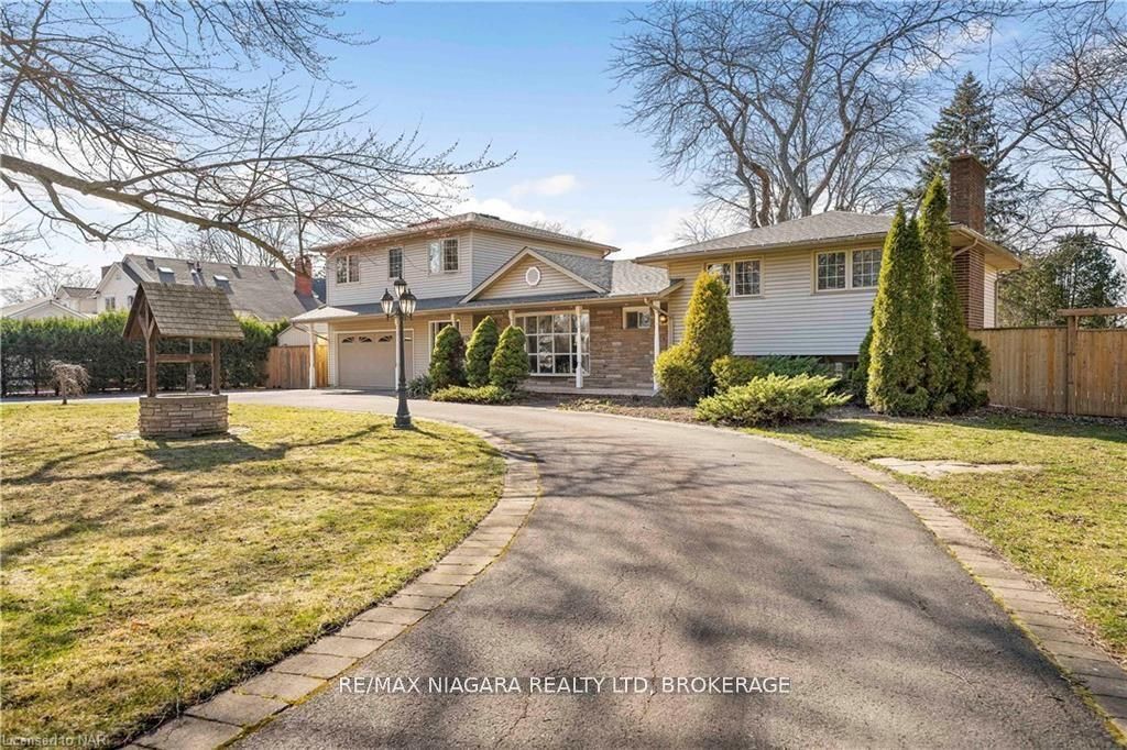 375 Mississagua St Property Photo