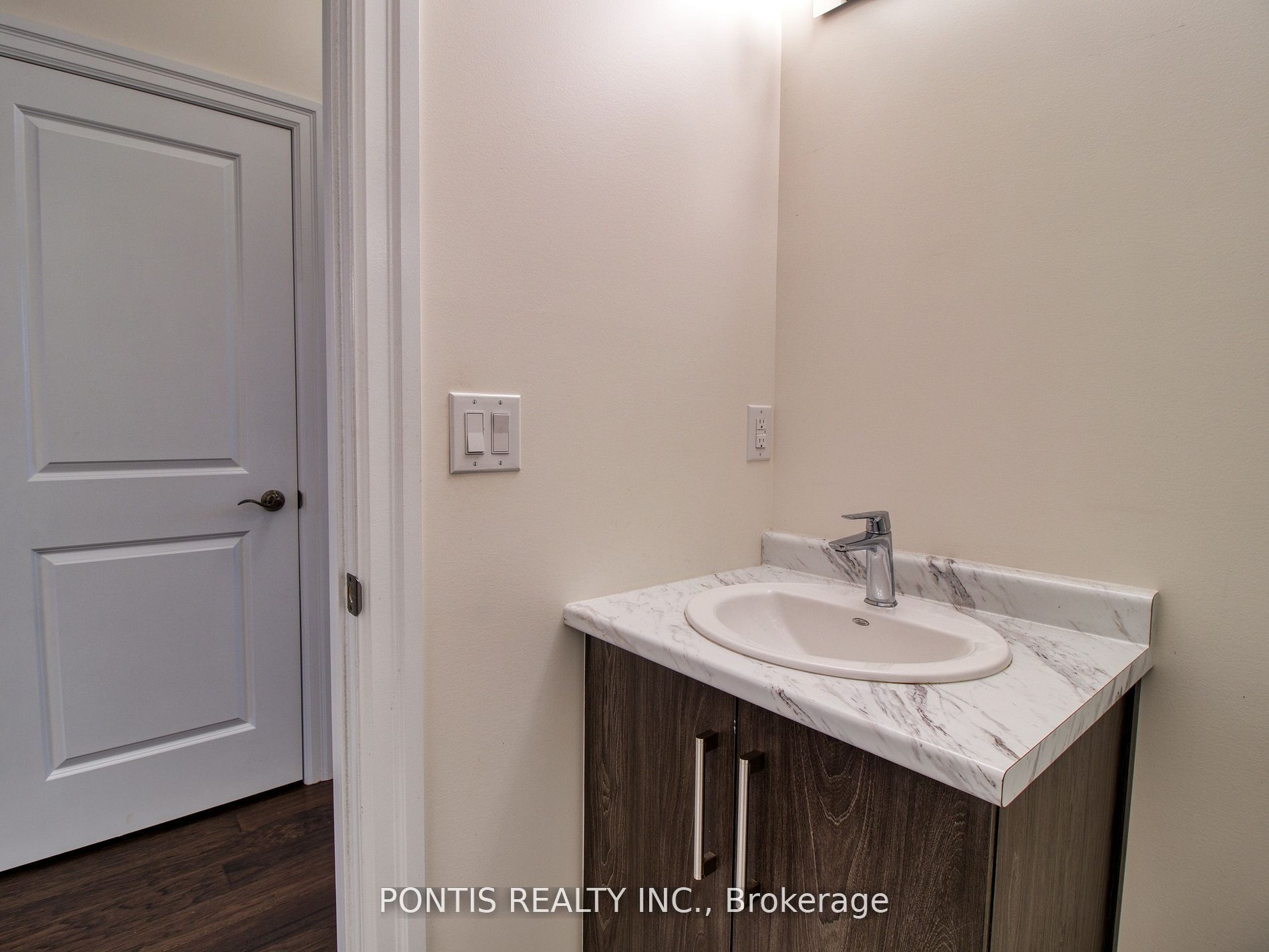 41 Sleepy Meadow Drive Property Photo 19