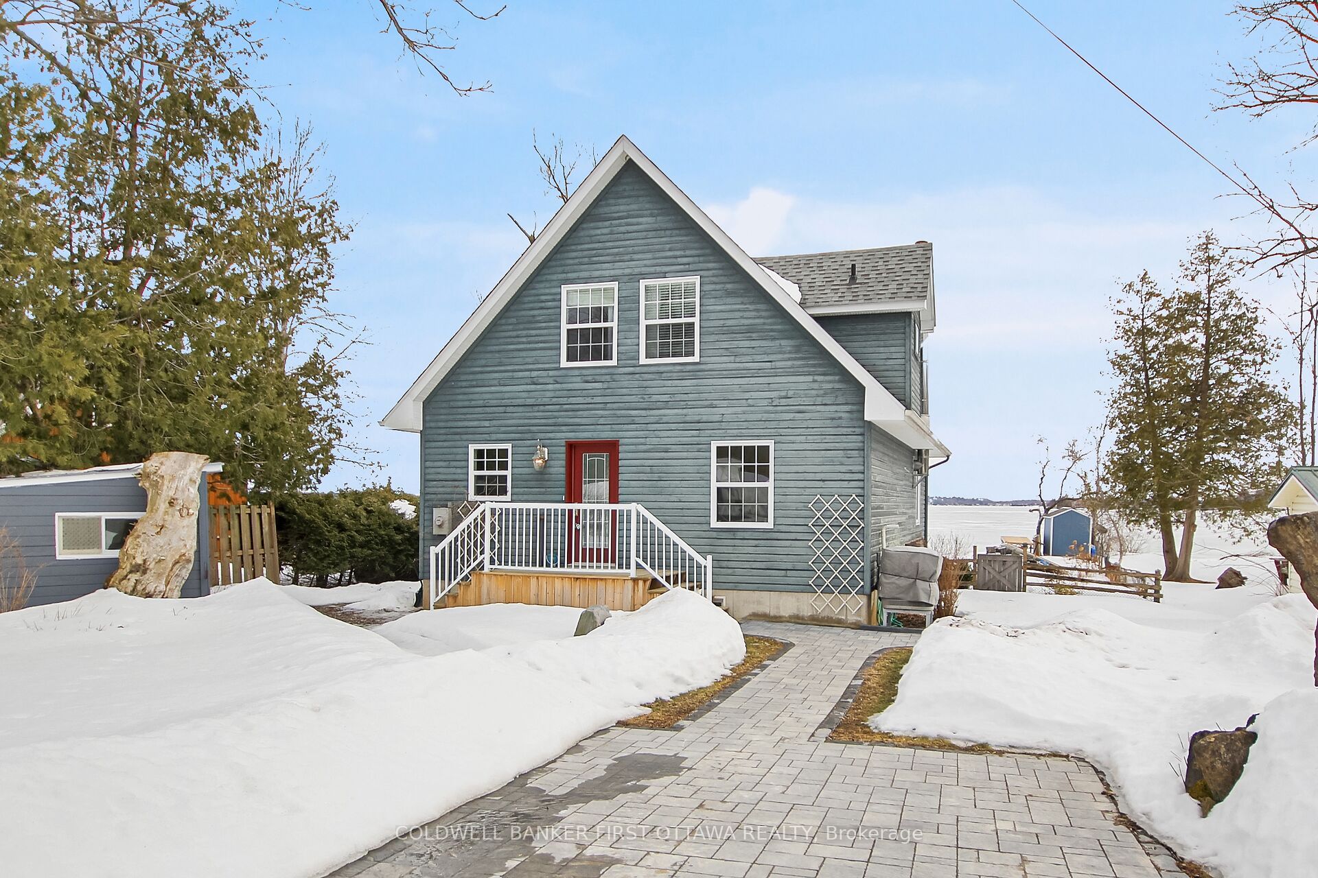 173 Rideau St Property Photo