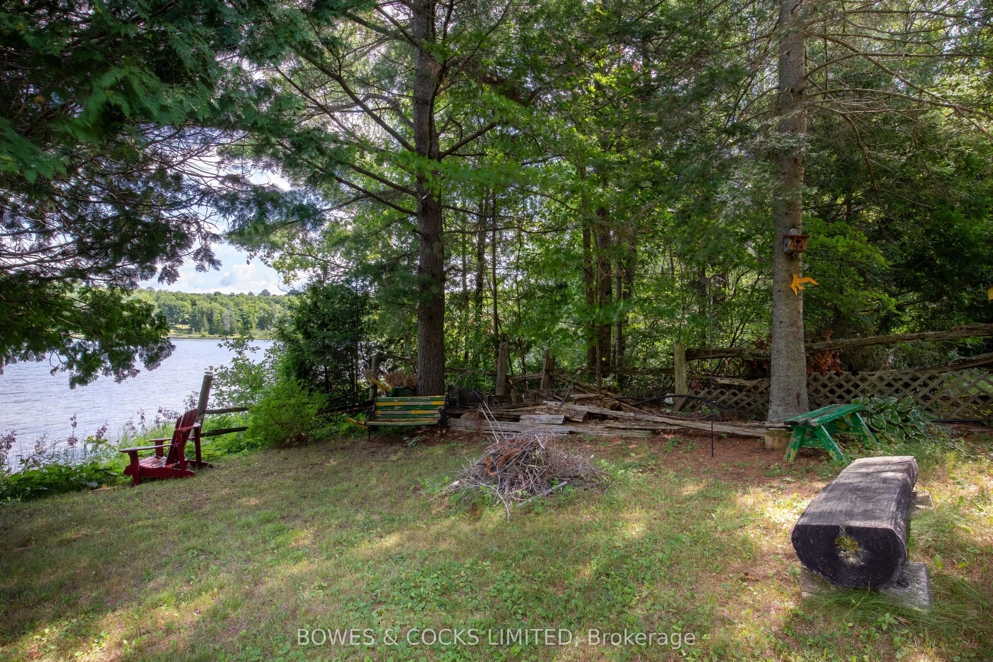 197 King Road W Property Photo 21