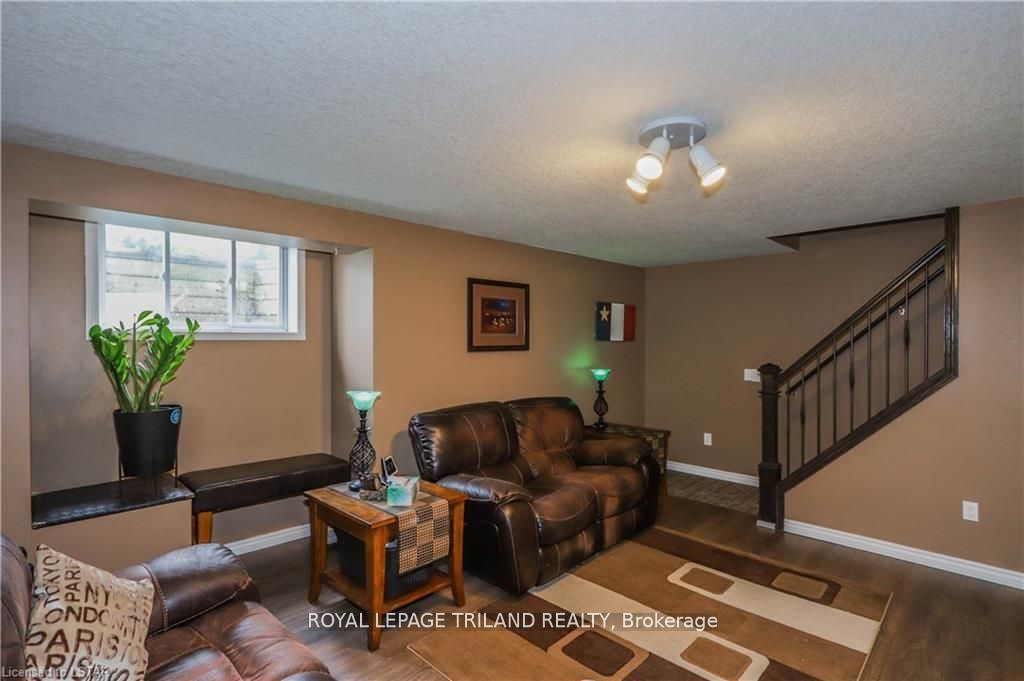 #105 - 2635 Bateman Trail Property Photo 25