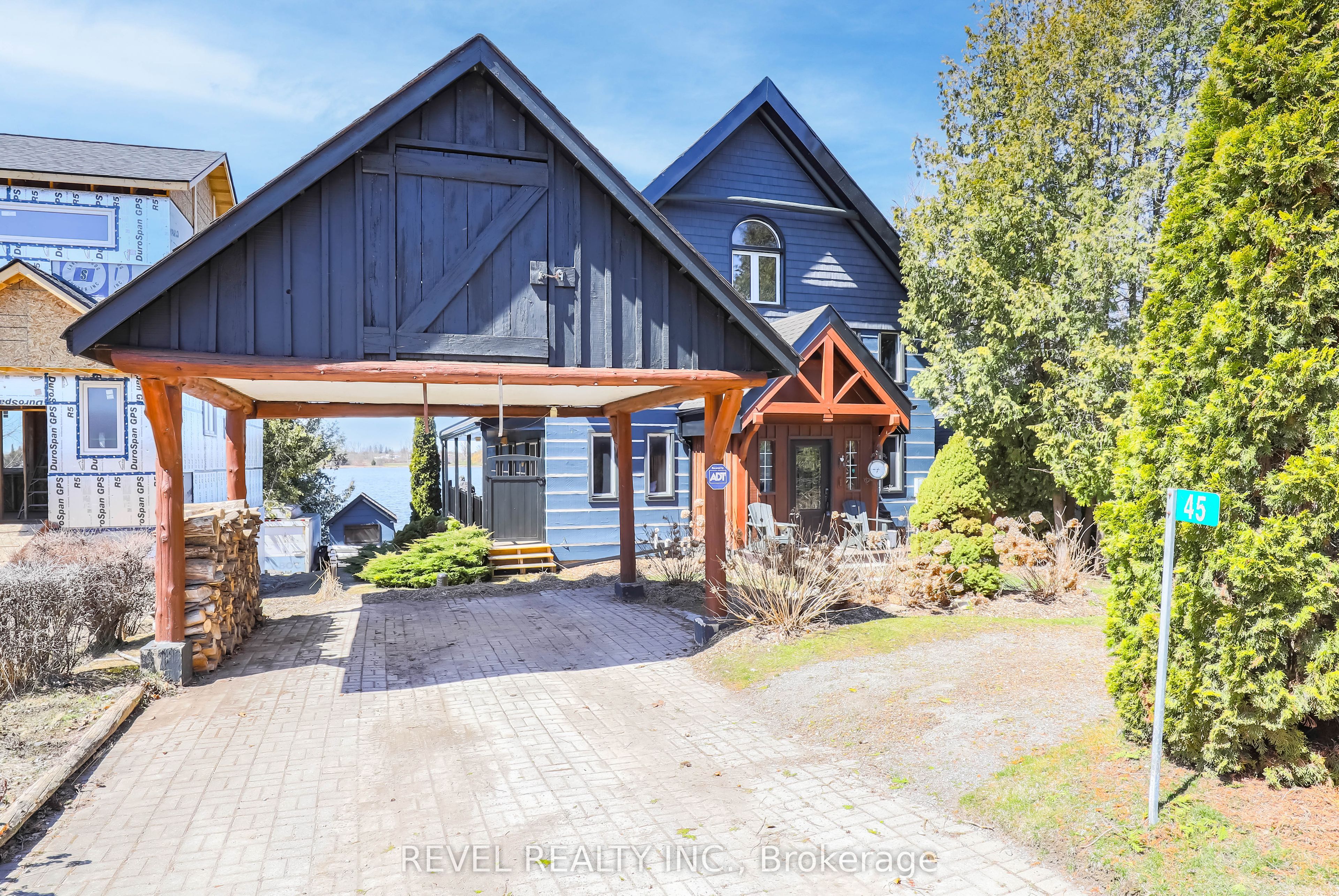 45 Loon Street Property Photo
