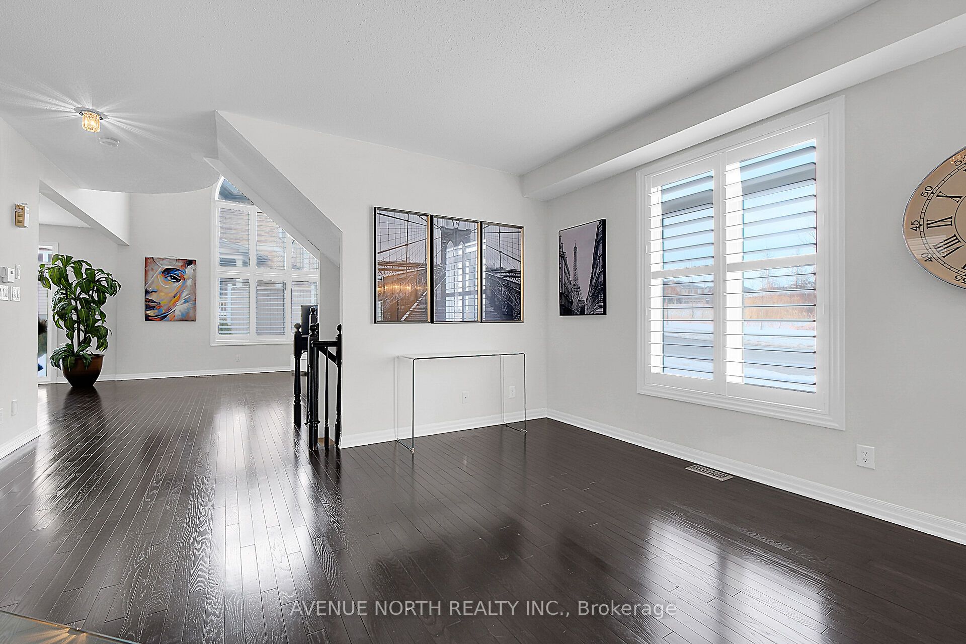 429 Dovehaven Street Property Photo 9