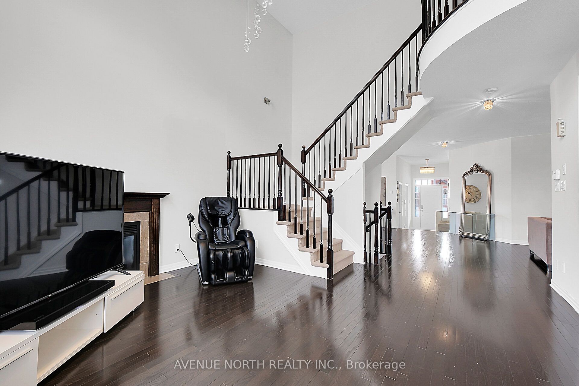 429 Dovehaven Street Property Photo 21