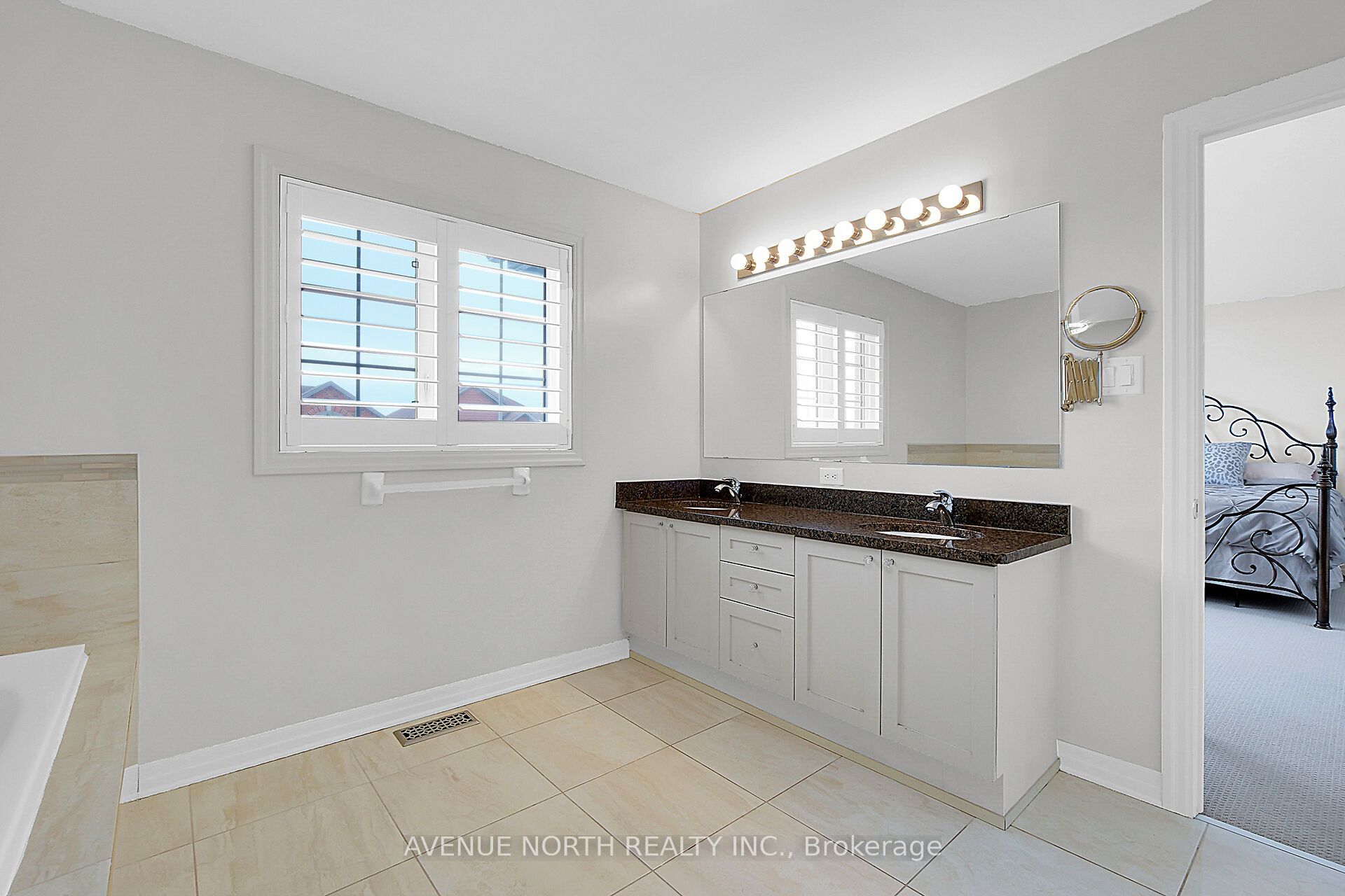 429 Dovehaven Street Property Photo 34