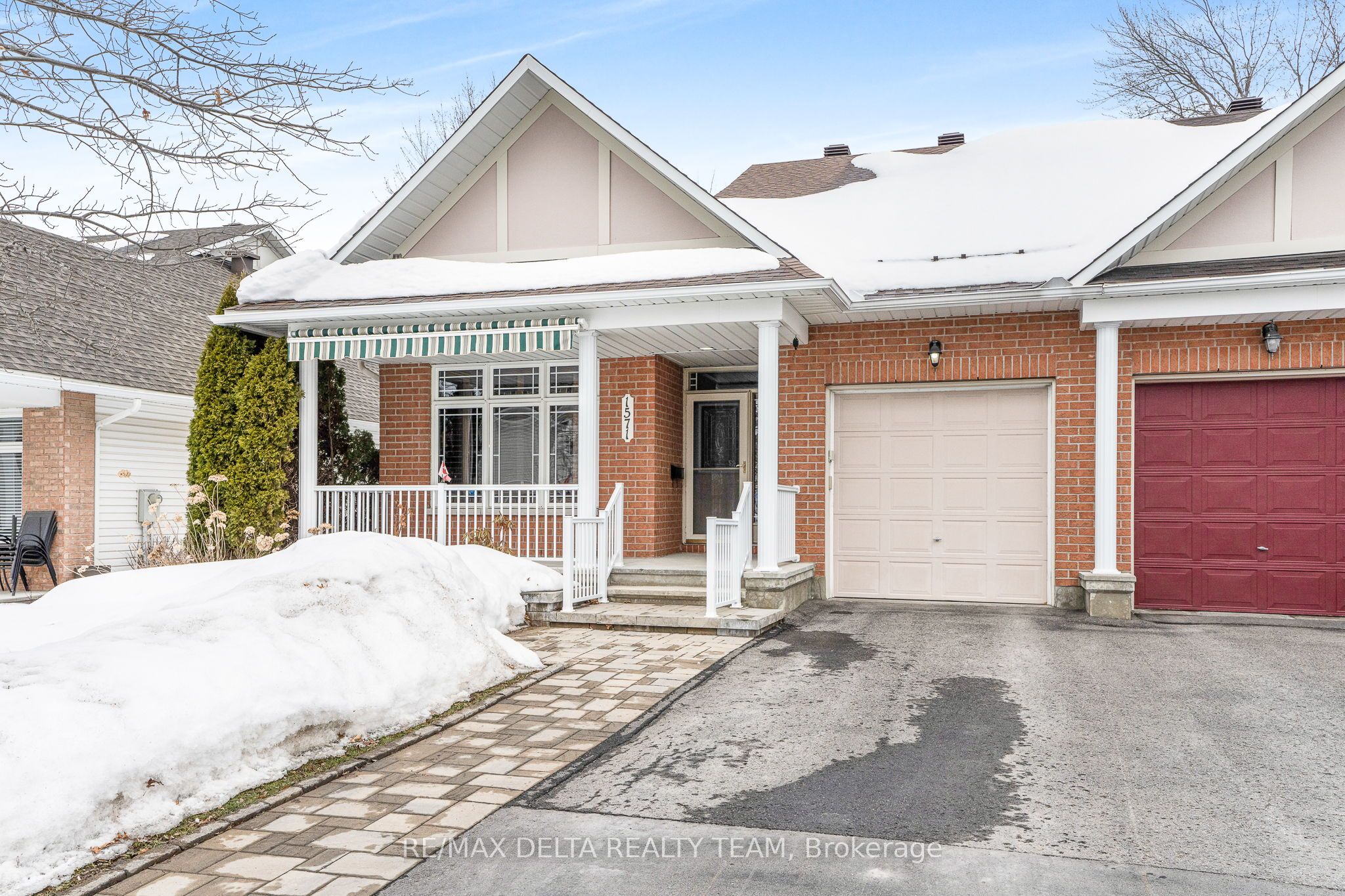 1571 Henri Lauzon St Property Photo