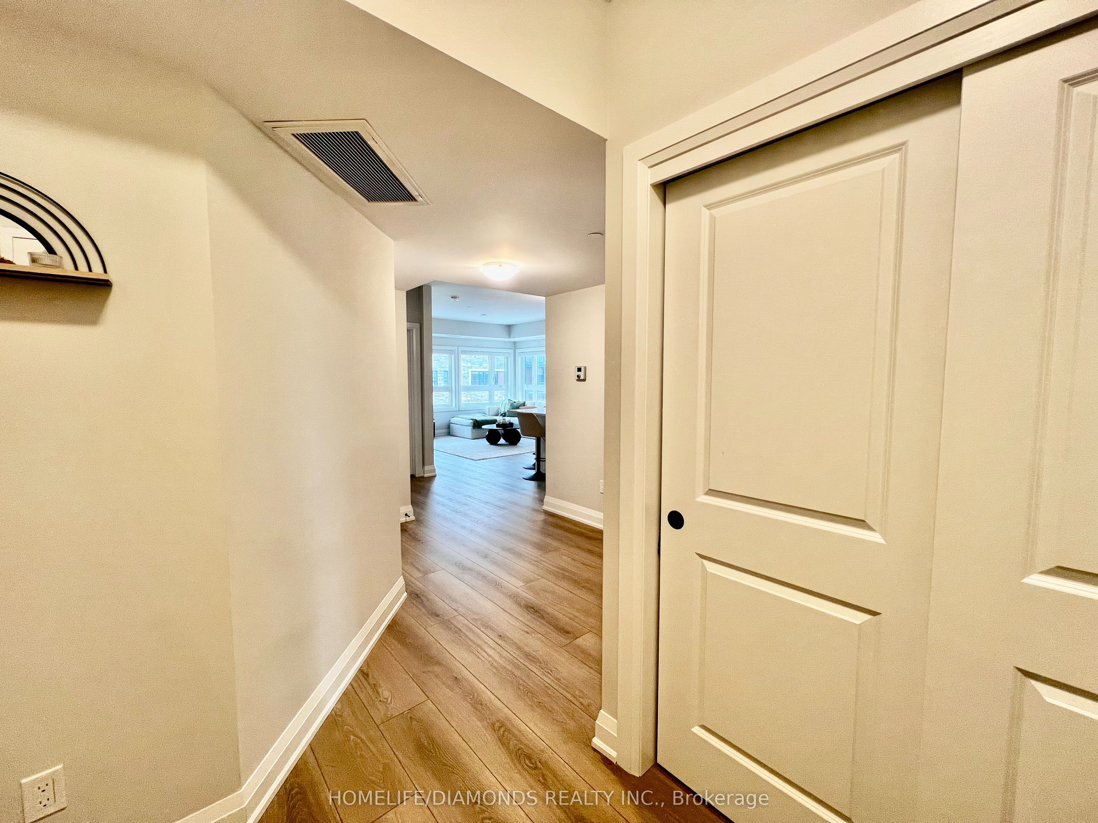 #304 - 118 Summersides Boulevard Property Photo 9